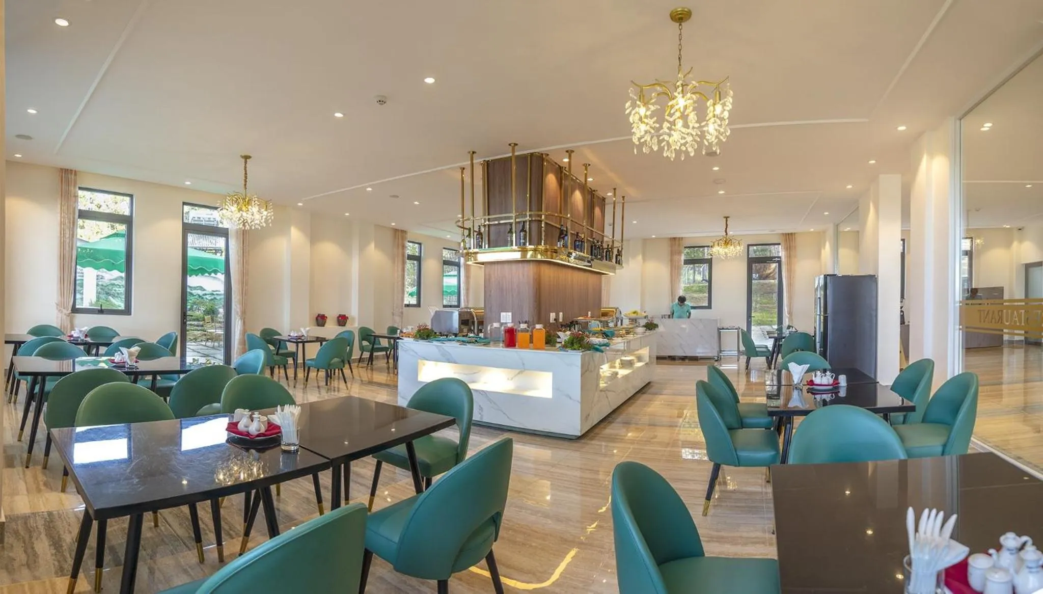 Restaurant/places to eat in Rừng Lá Kim Resort