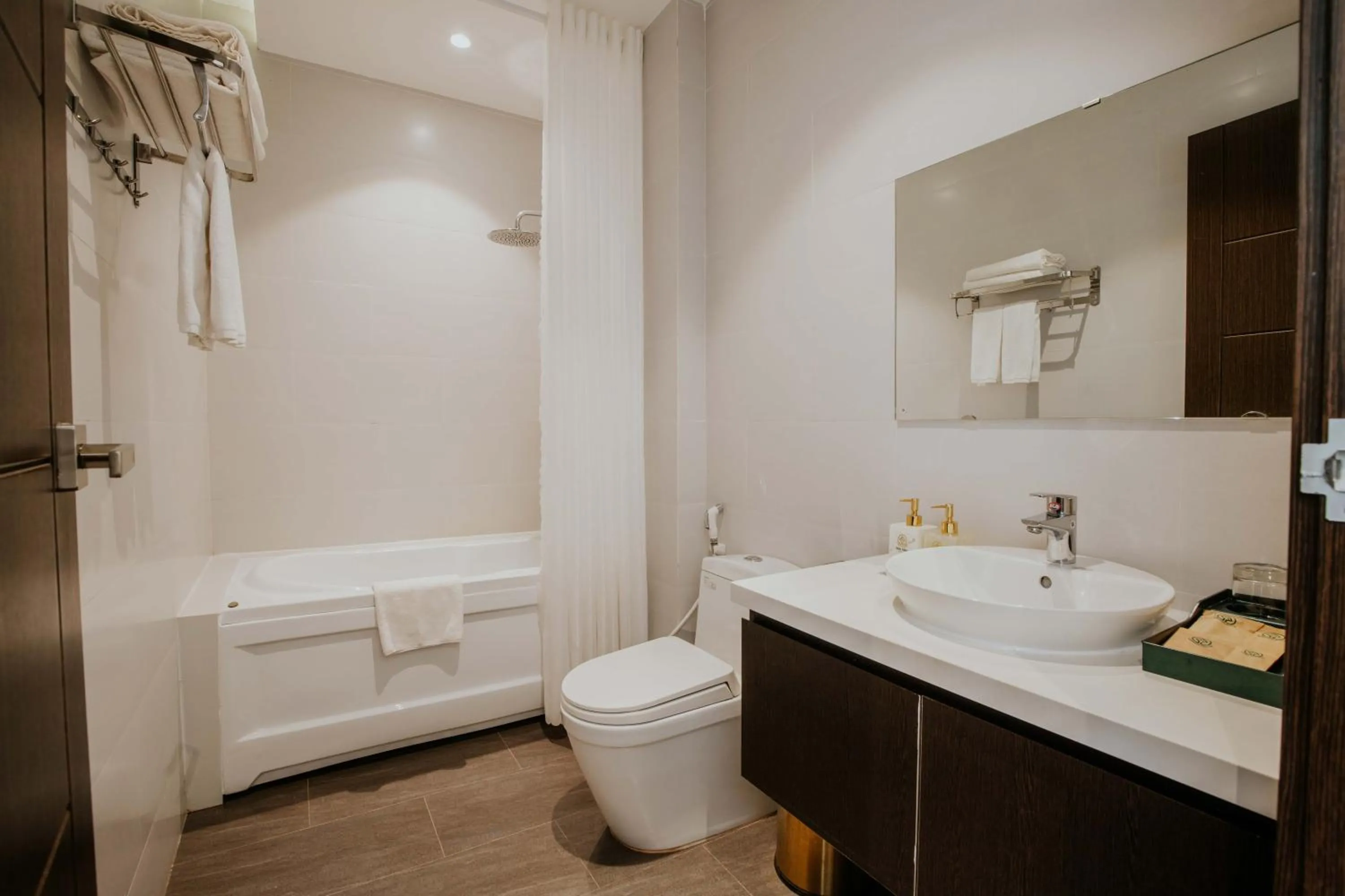 Rừng Lá Kim Resort