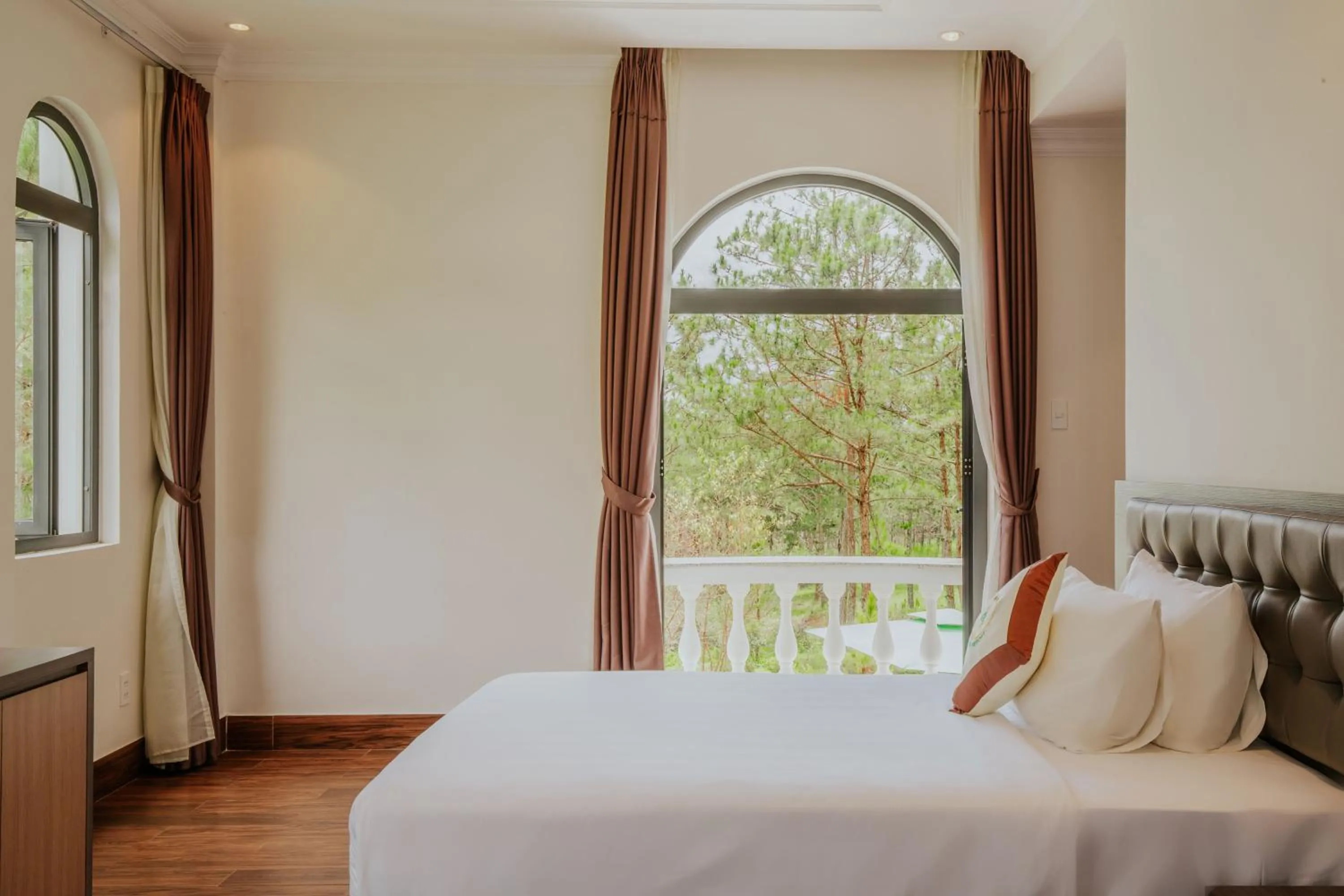 Bed in Rừng Lá Kim Resort