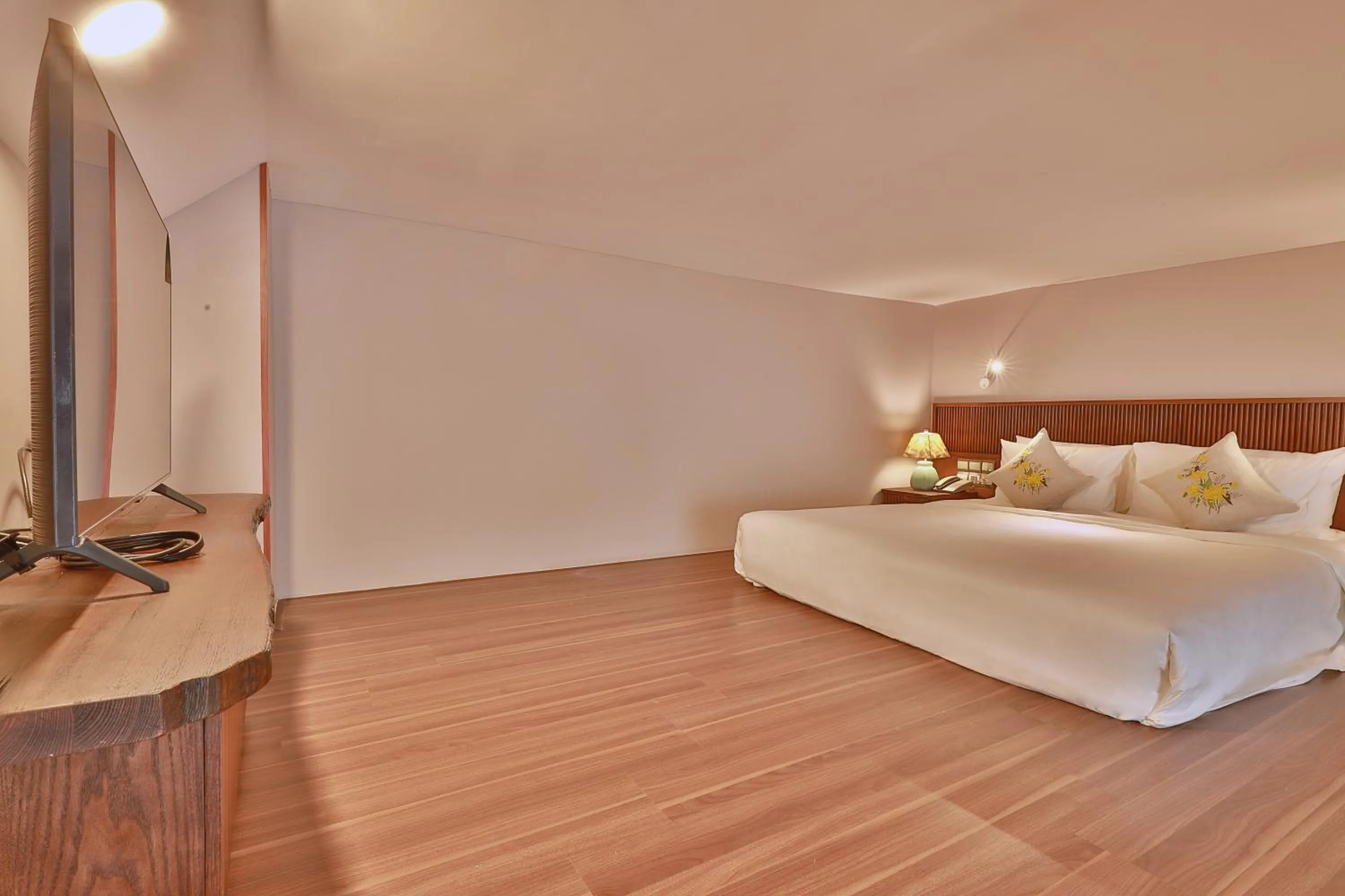 Bedroom, Bed in CHERRY BOUTIQUE HOTEL