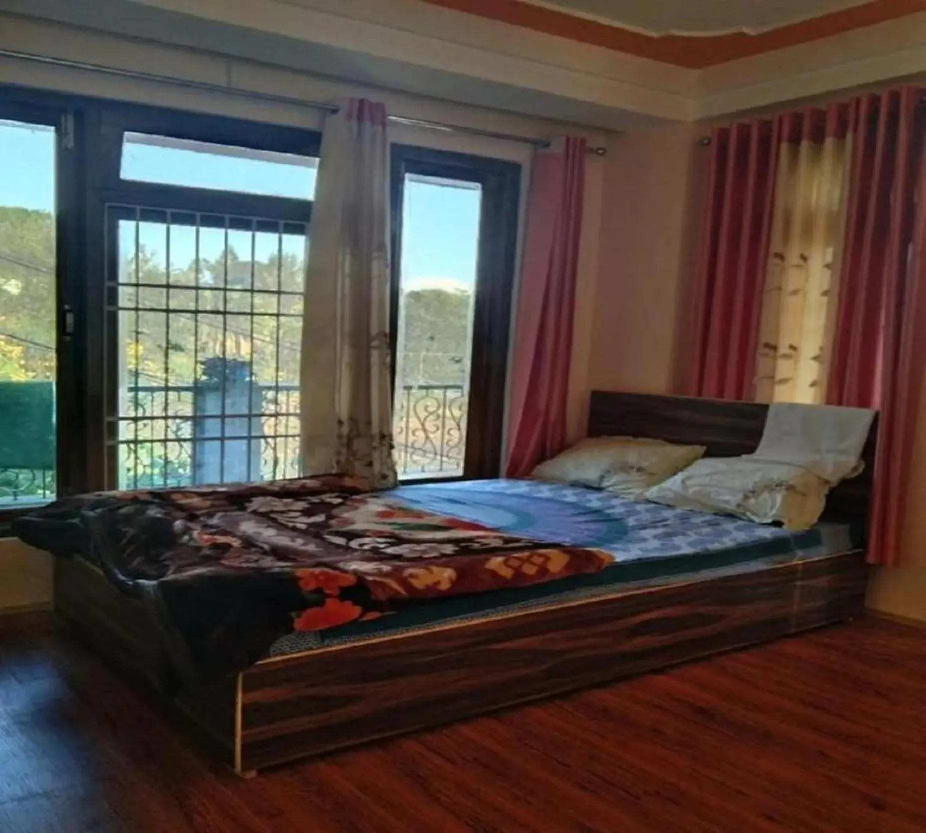 Comfort Quadruple Room - single occupancy in Mountain View Home Stay by StayApart Comfort Quadruple Room - single occupancy in Mountain View Home Stay by StayApart