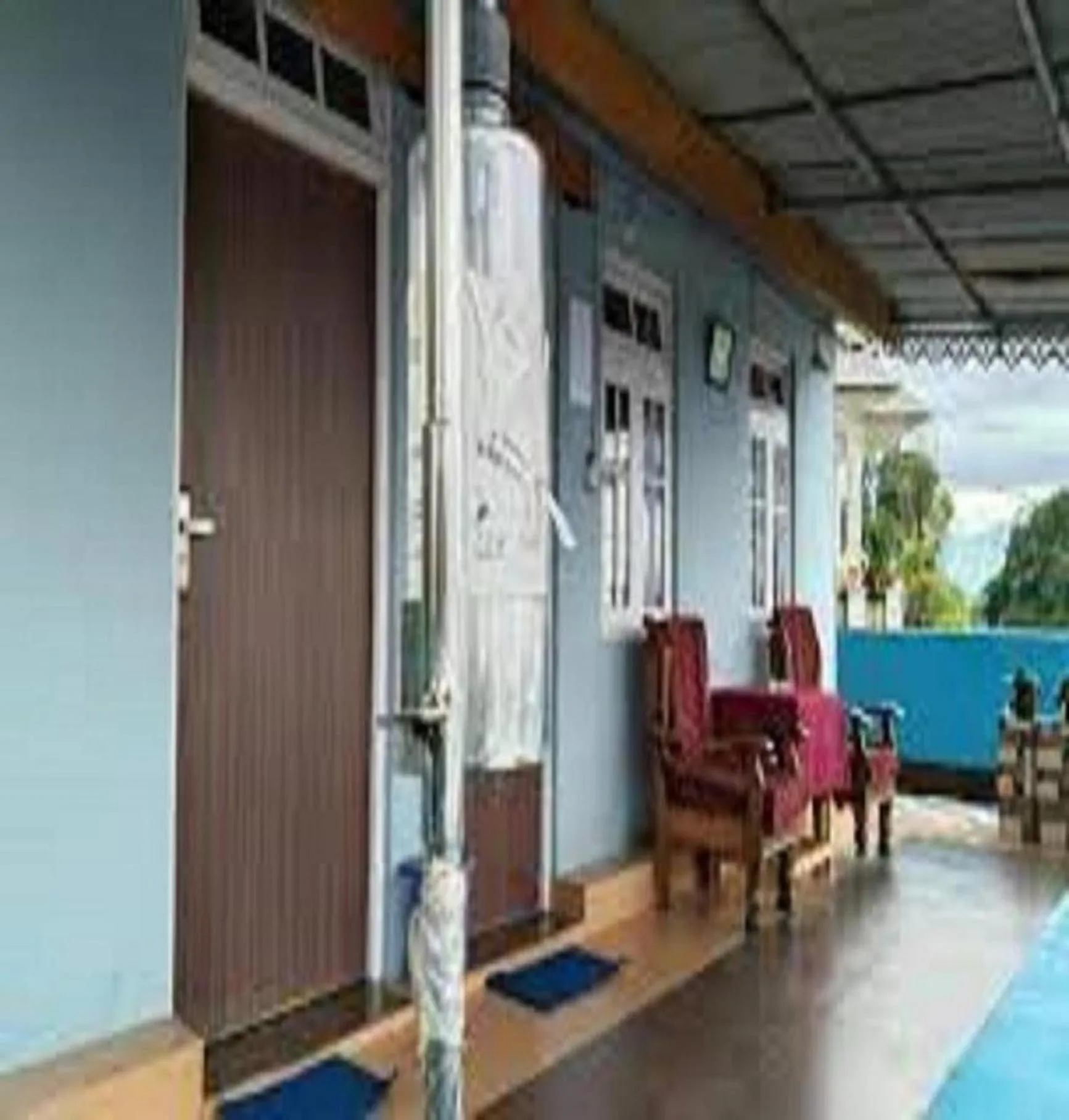 Seating area in Mountain View Home Stay by StayApart