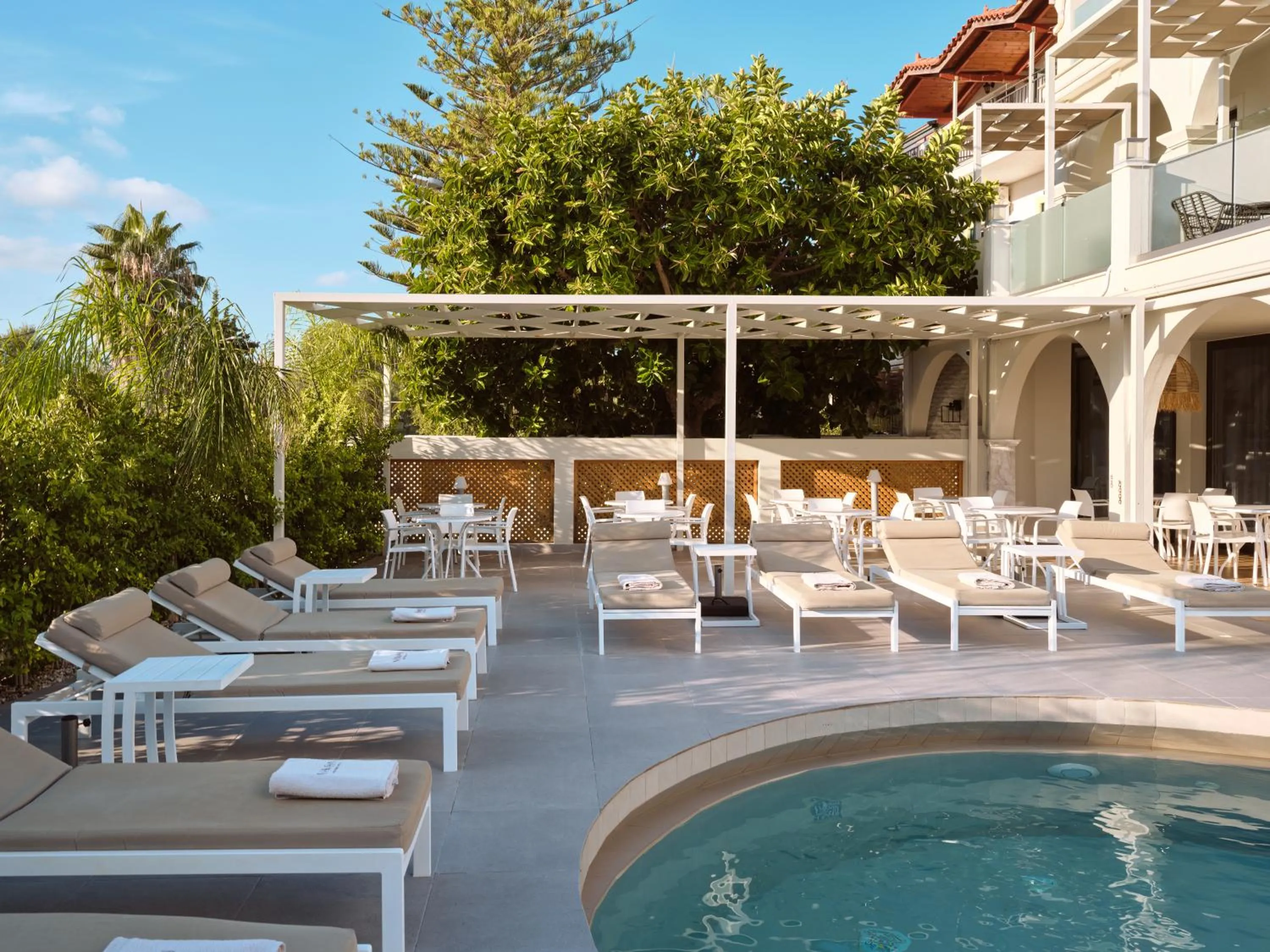 Swimming pool in Nikon Boutique Hotel