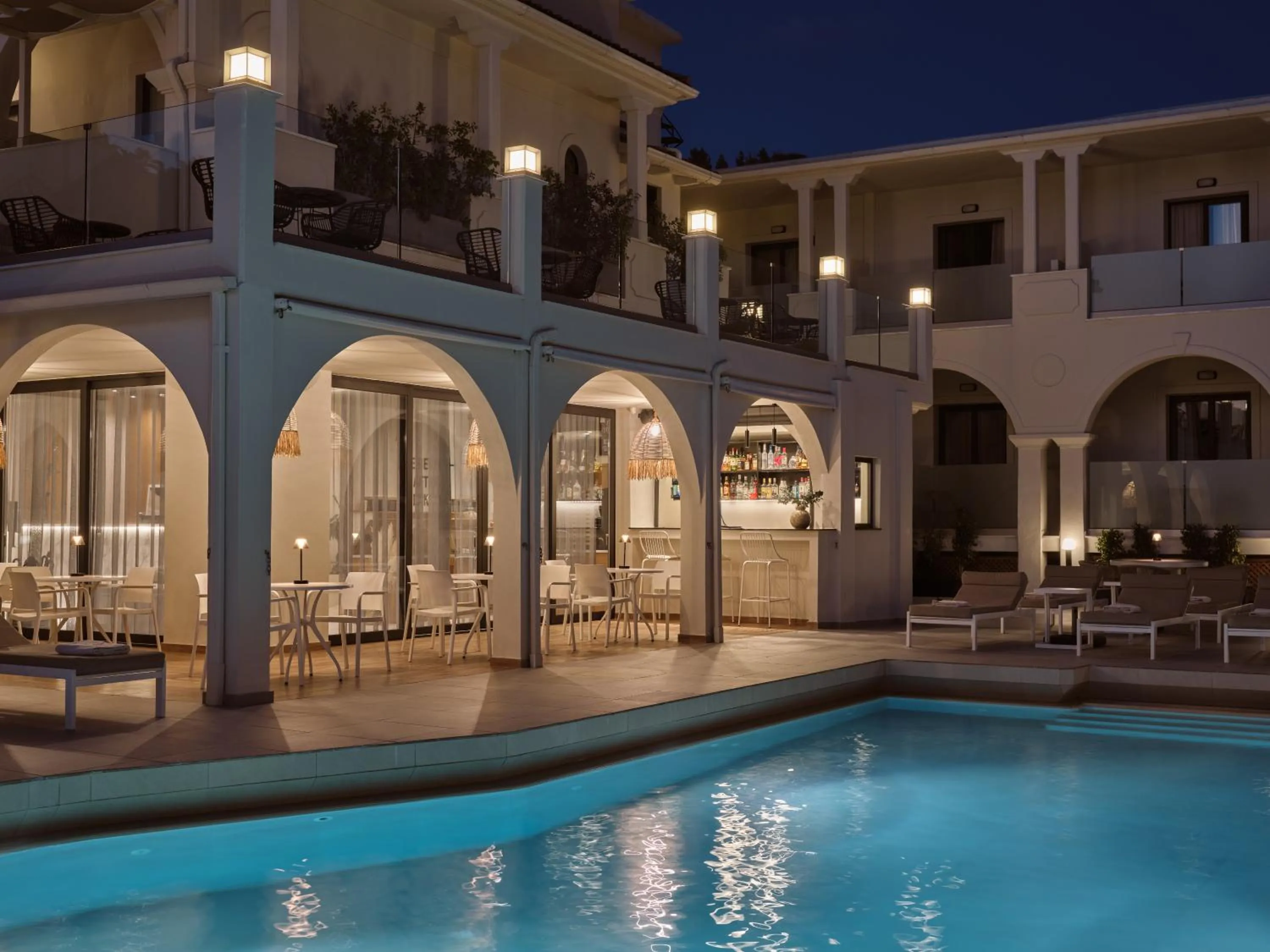 Property building in Nikon Boutique Hotel