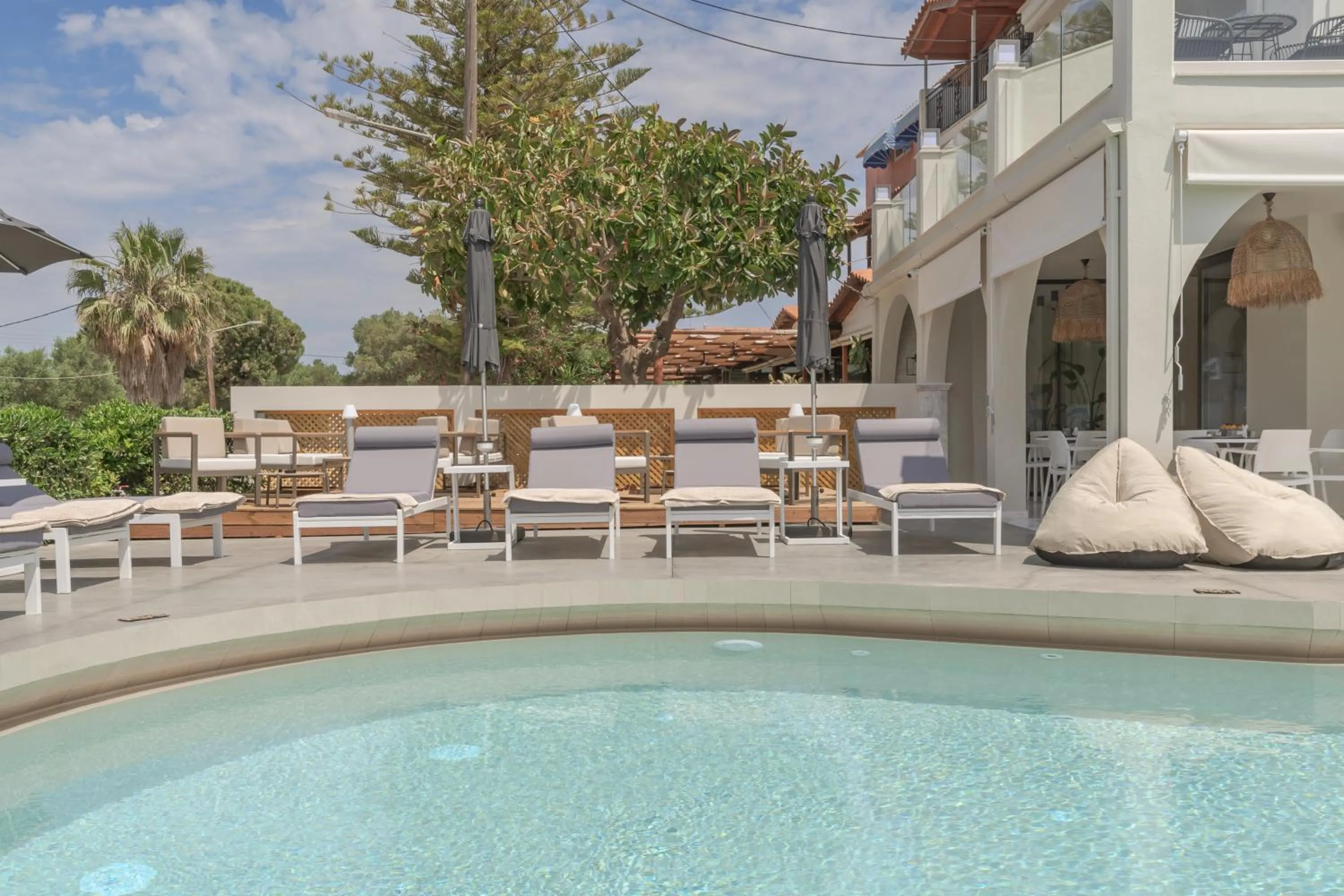 Swimming pool in Nikon Boutique Hotel