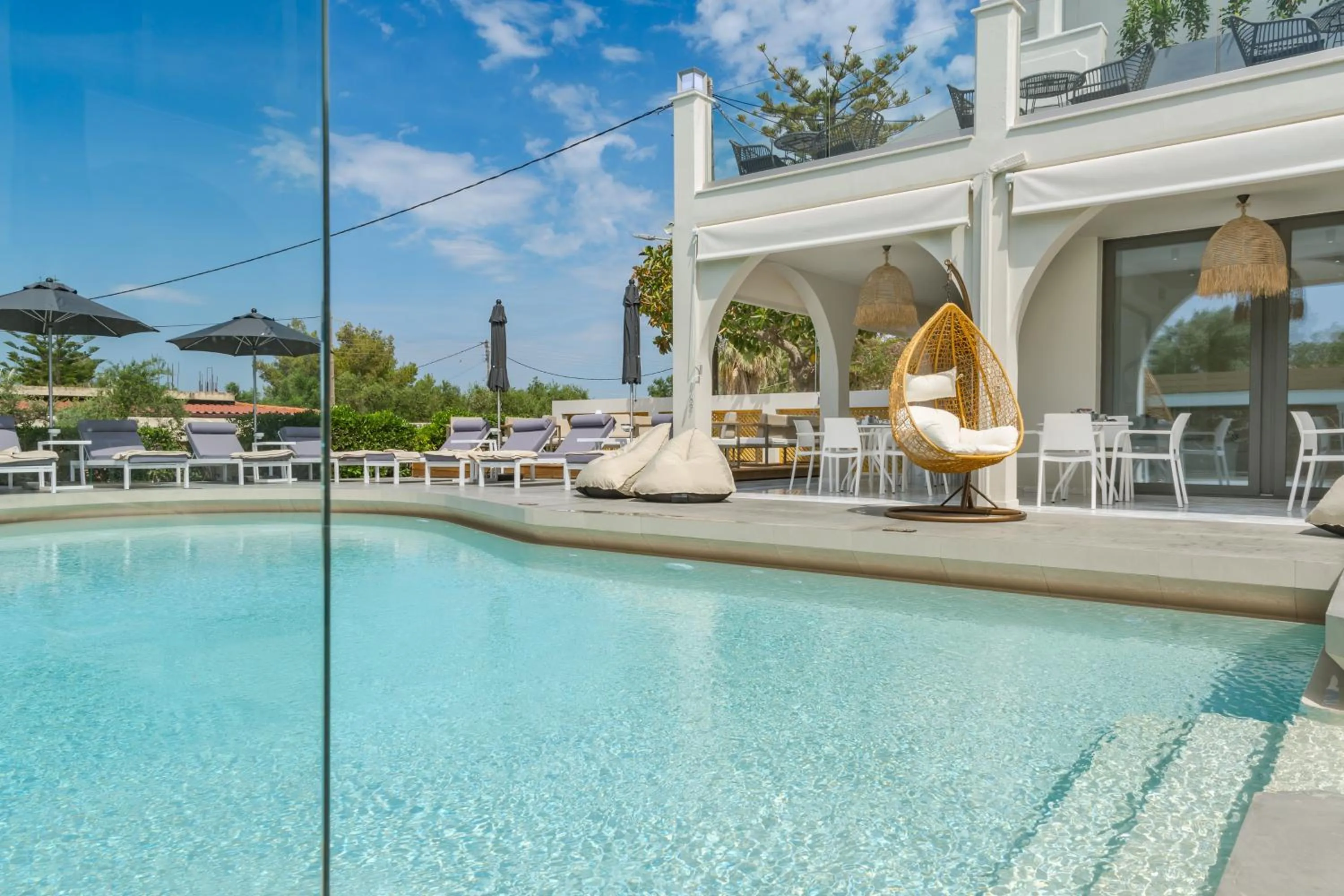 Swimming pool in Nikon Boutique Hotel