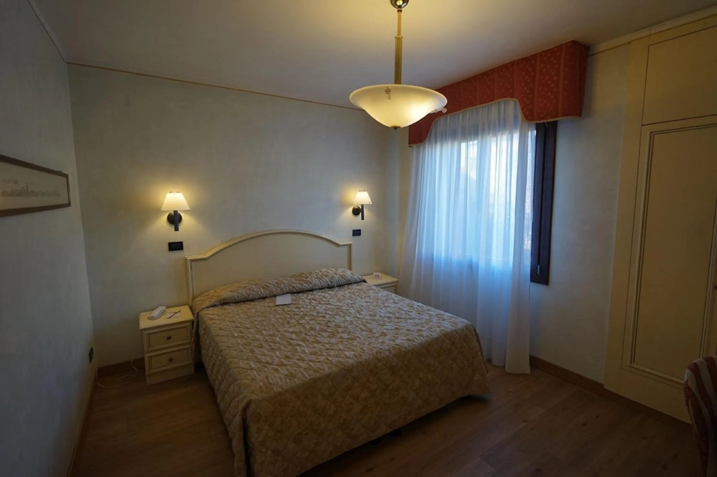 Bedroom, Bed in Hotel Carlton Capri