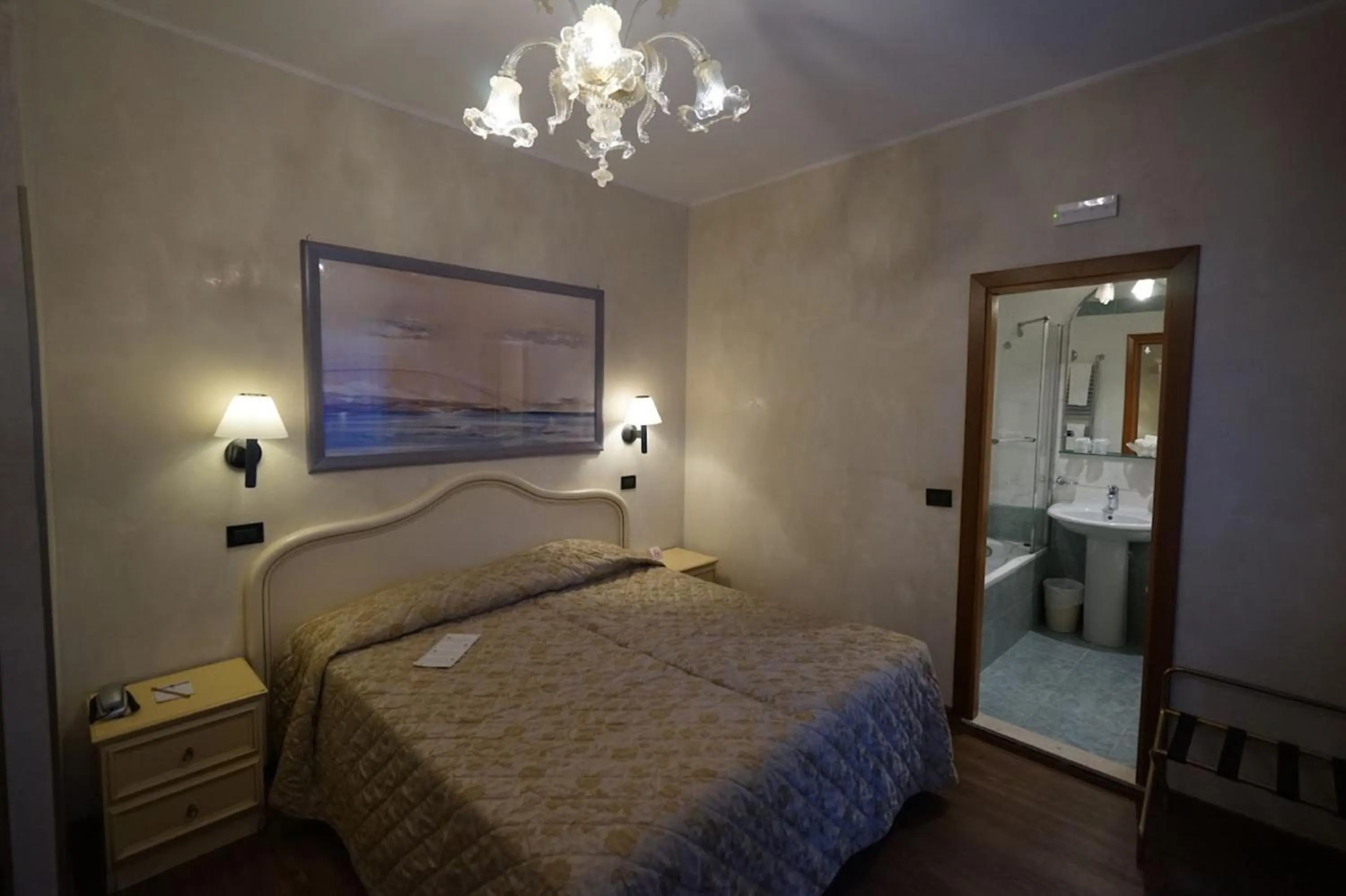 Bedroom, Bed in Hotel Carlton Capri