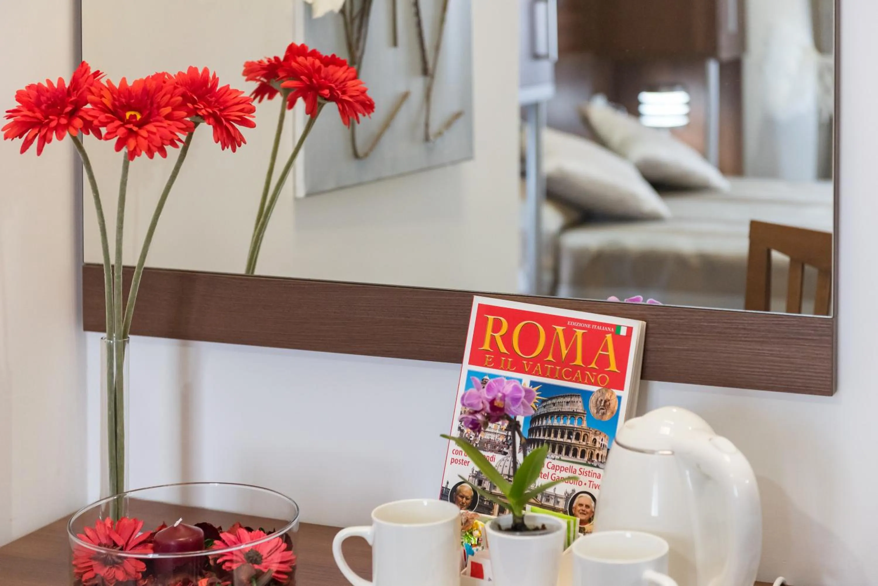 Decorative detail in Sweet Holidays In Rome