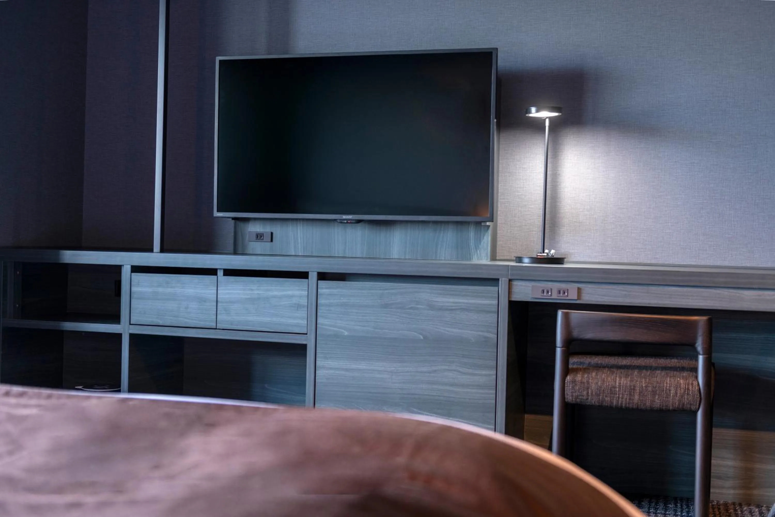 TV and multimedia, Bed in La Vista Tokyo Bay