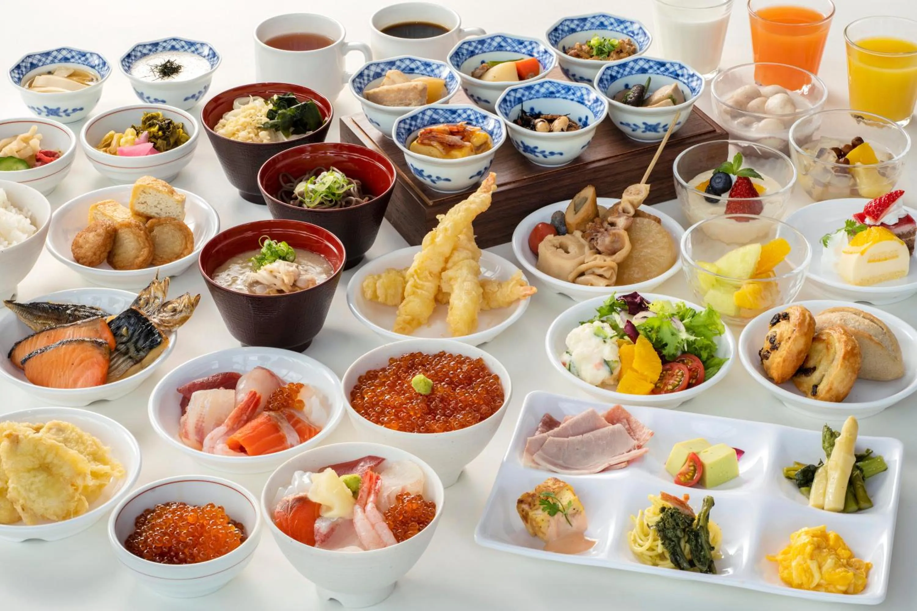 Restaurant/places to eat in La Vista Tokyo Bay