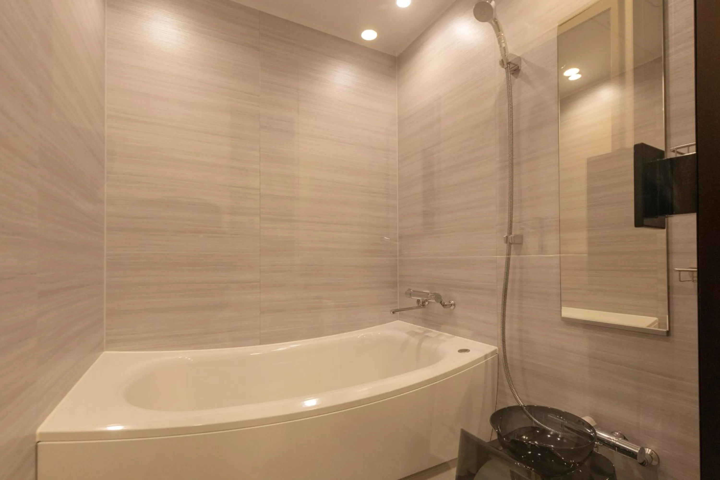 Photo of the whole room in La Vista Tokyo Bay