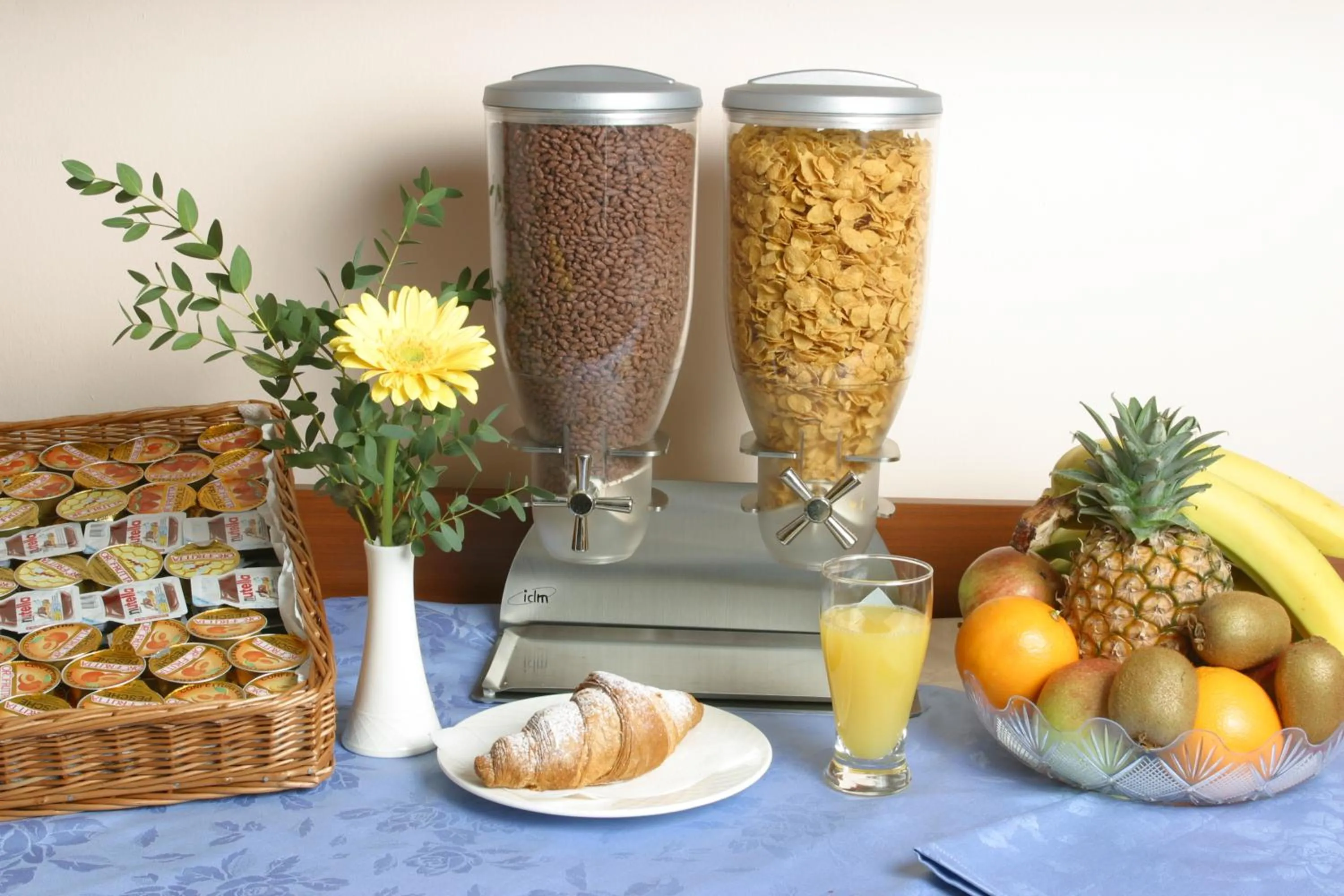 Food and drinks in Hotel Majestic