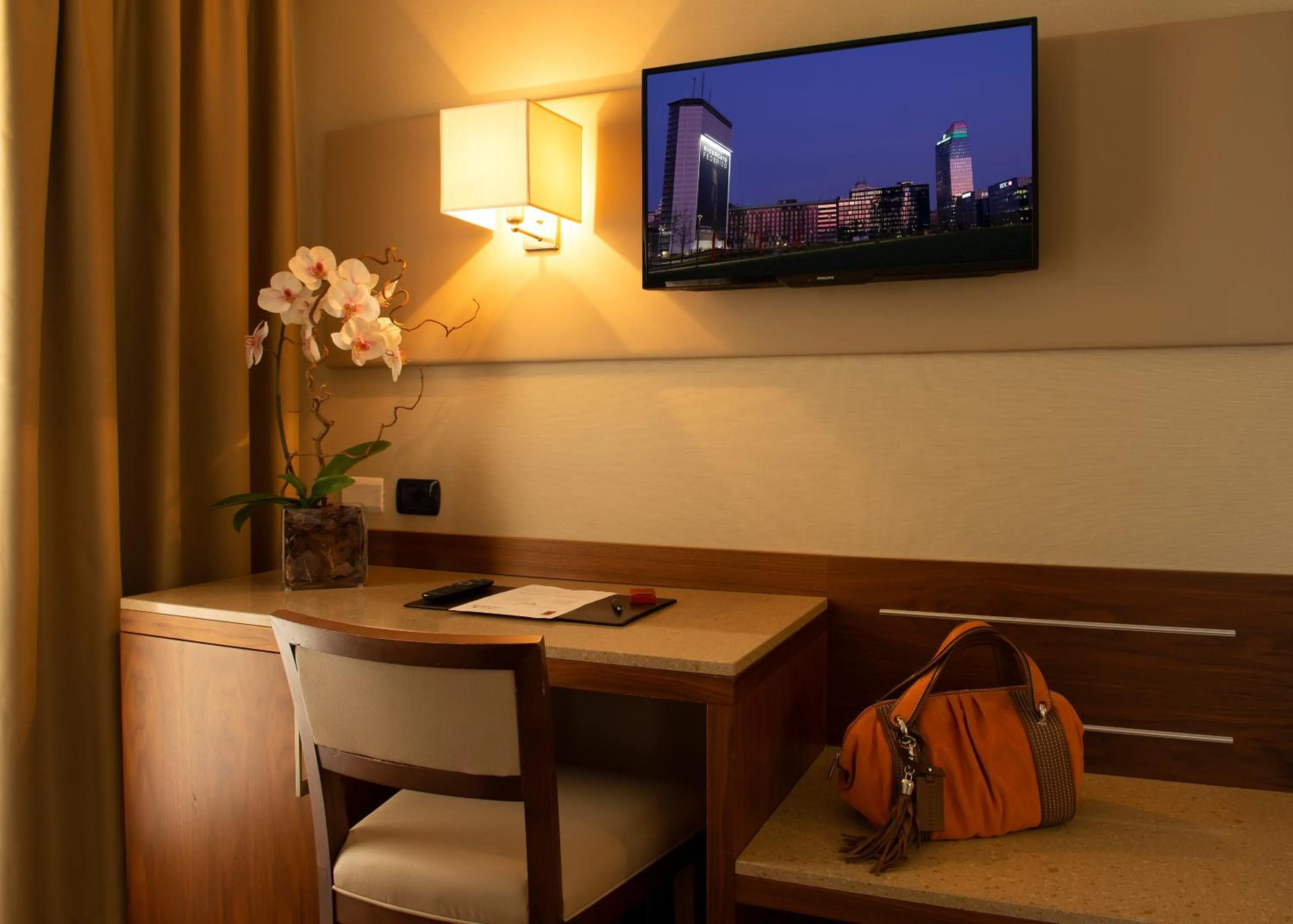 TV and multimedia in Hotel Fenice