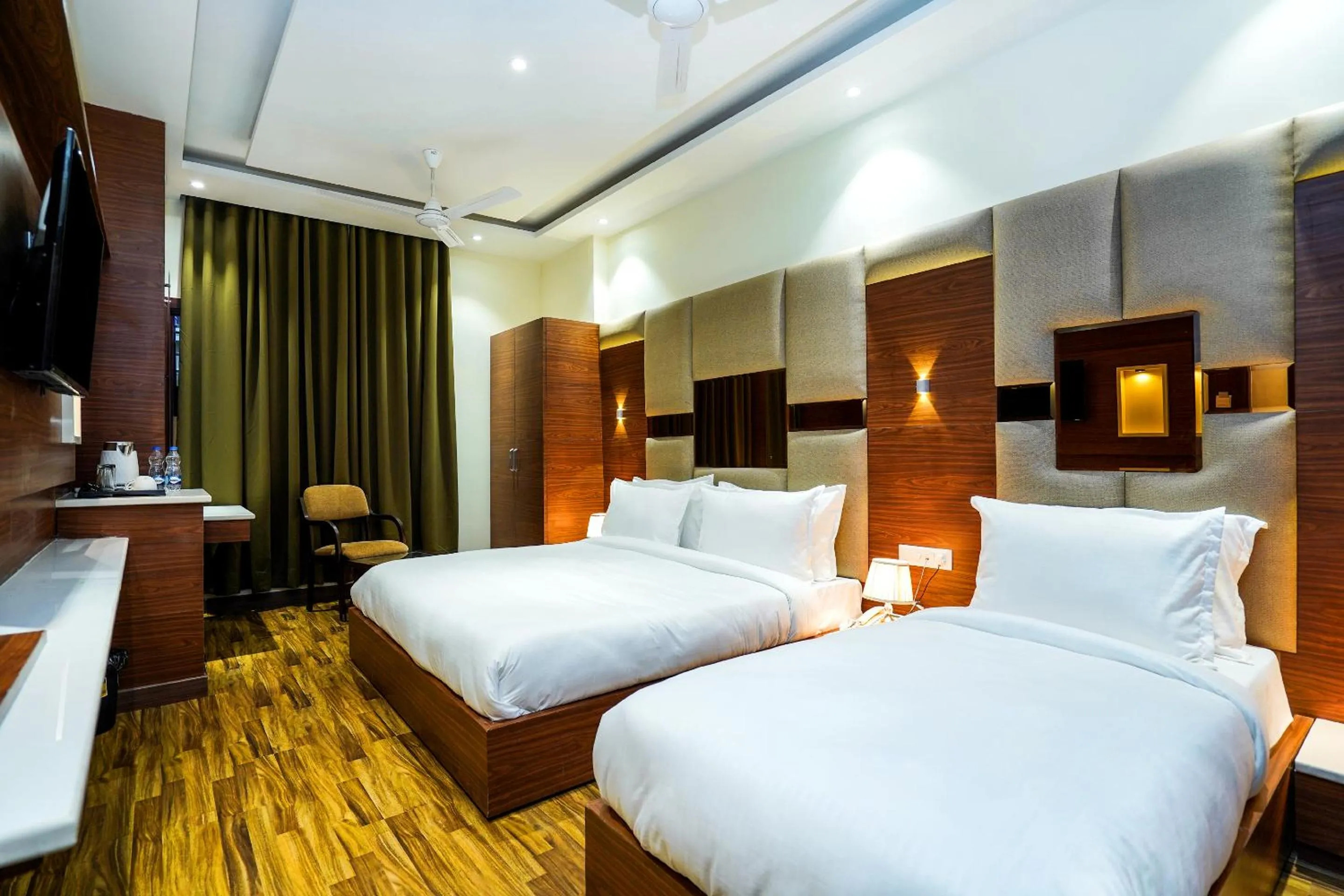 Bed in Hotel Aura Grand By Levelup Hotels