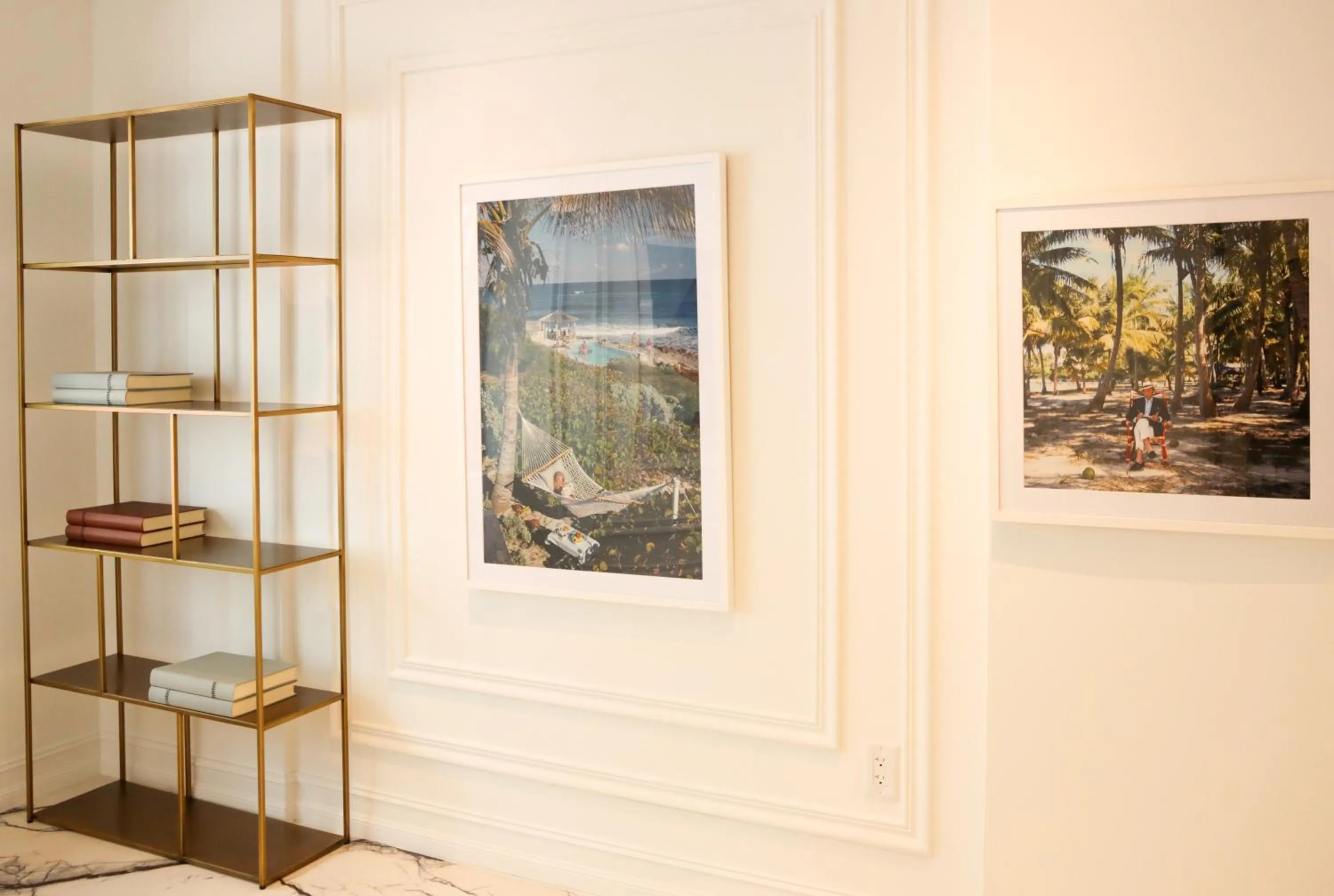 Lobby or reception in Uma House by Yurbban South Beach