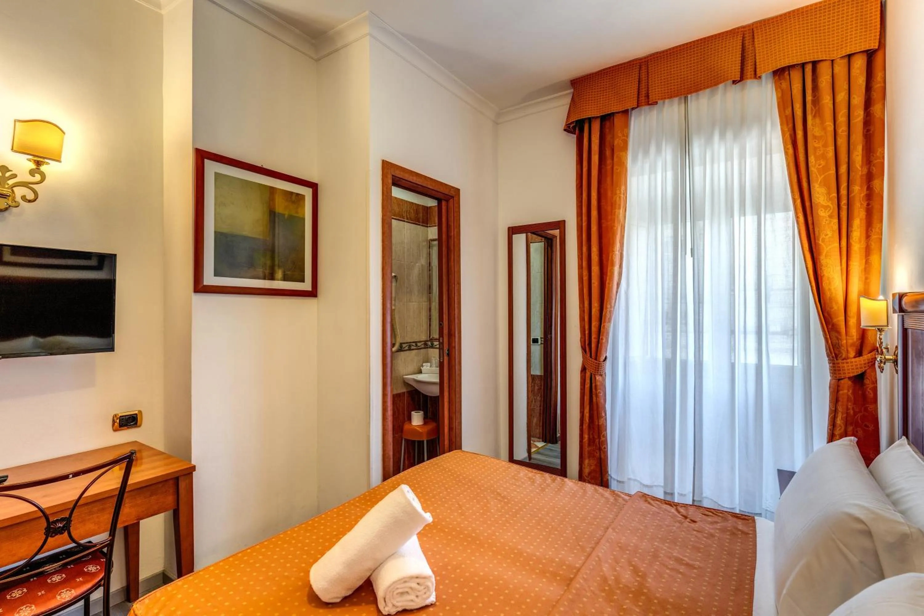 Photo of the whole room, Bed in Baltik Guesthouse