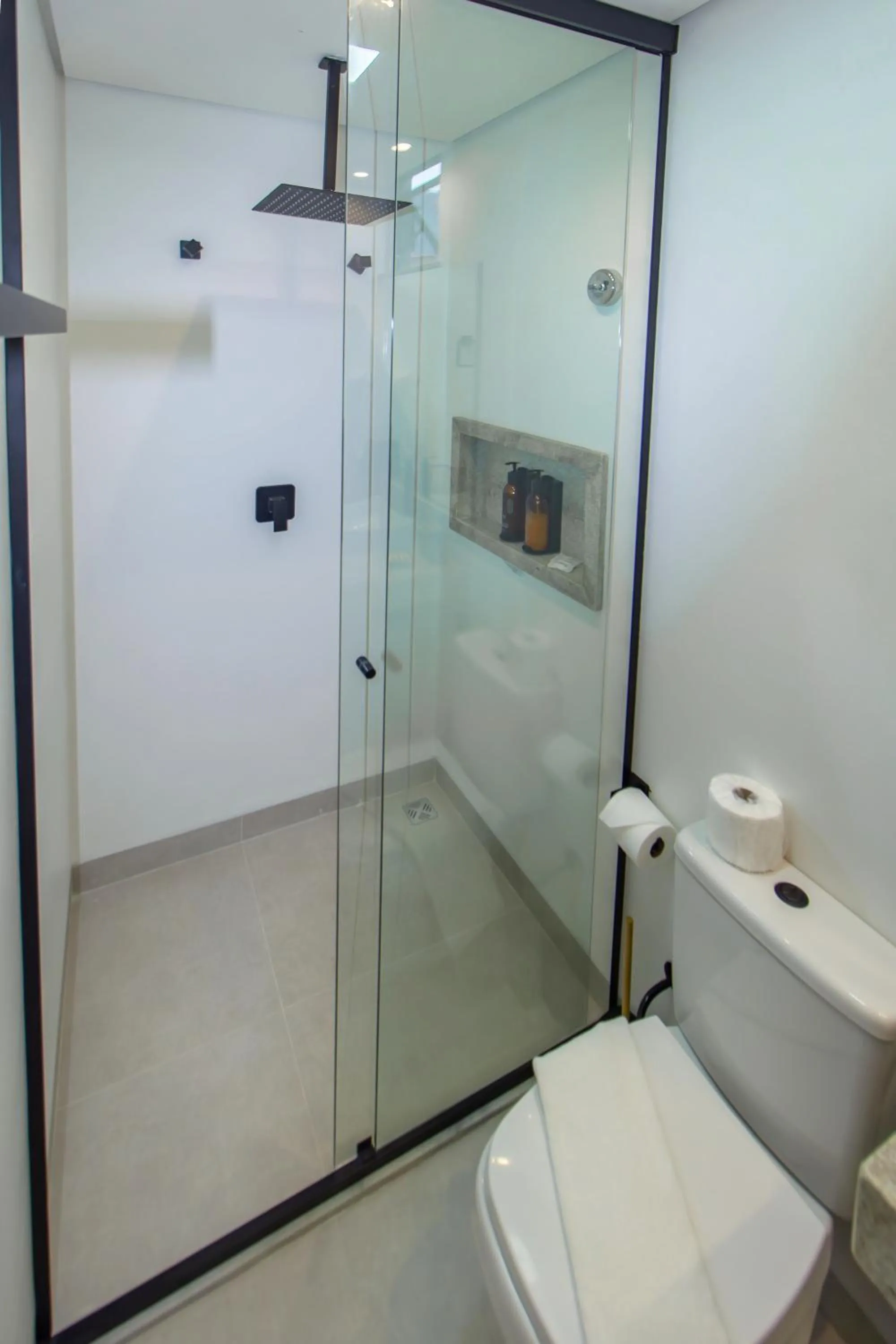 Shower in Terra Bella Pousada