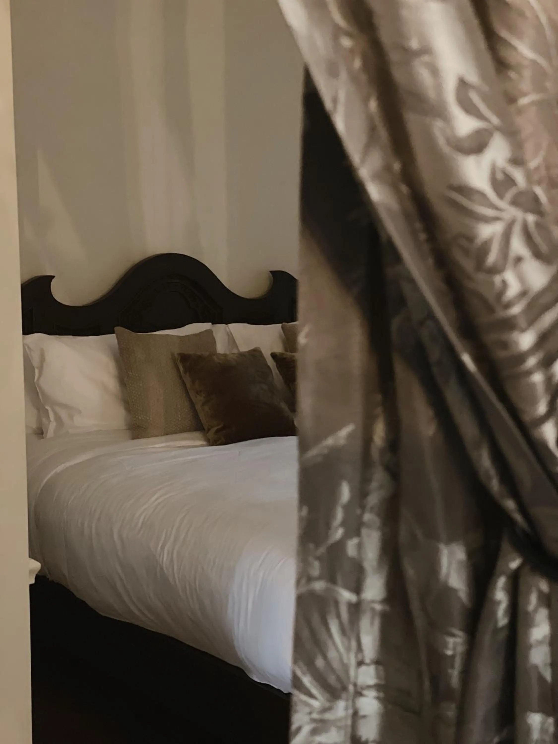 Bed in Hotel Verdigris