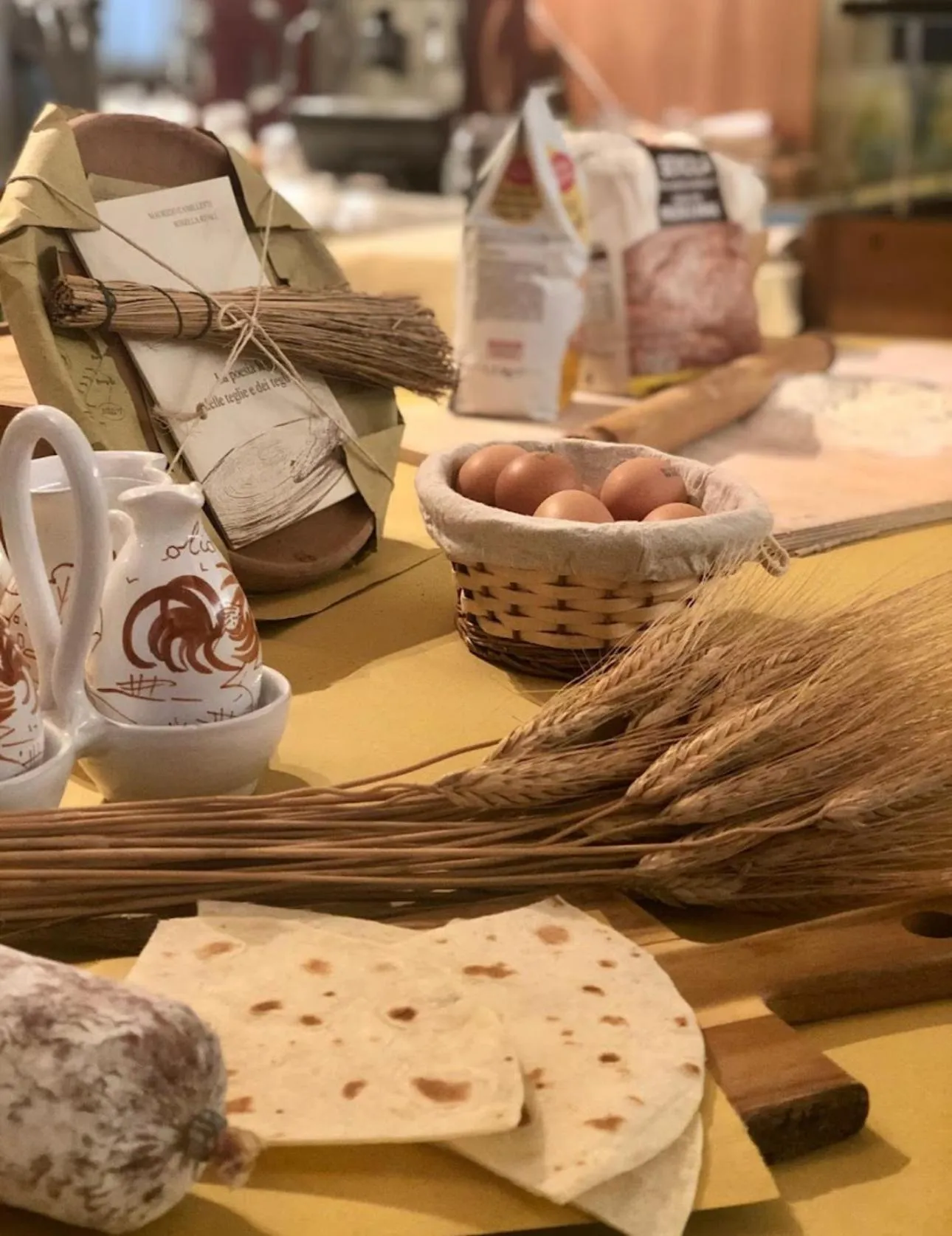 Restaurant/places to eat in Hotel Kennedy