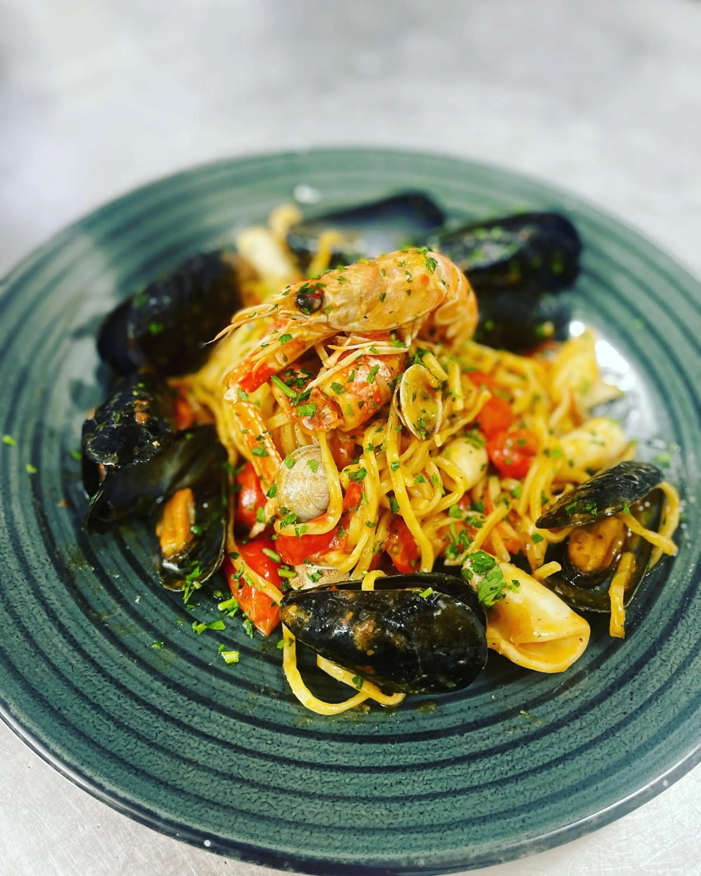 Restaurant/places to eat in Hotel Kennedy