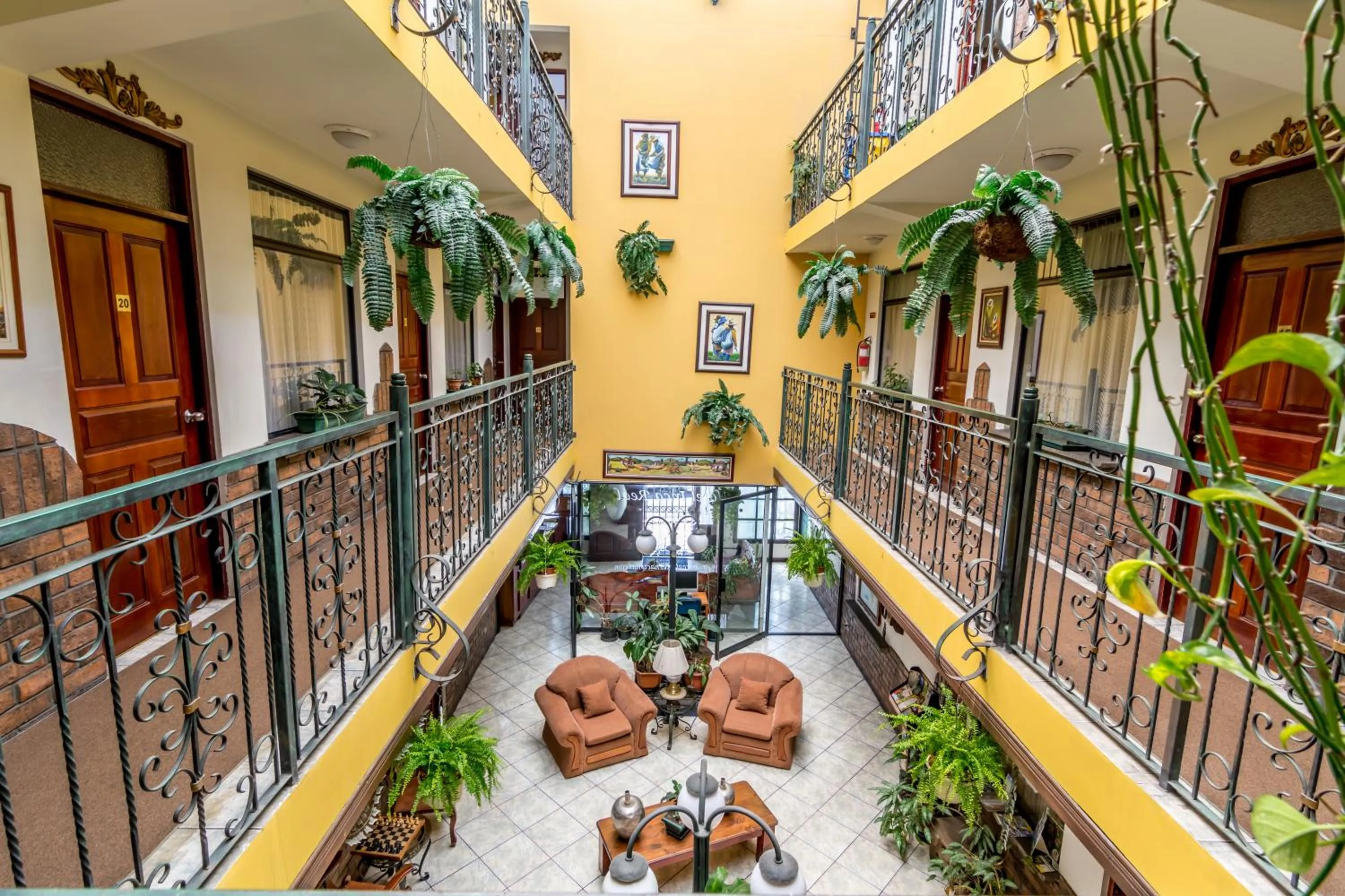 Patio in Hotel Amón Real Costa Rica