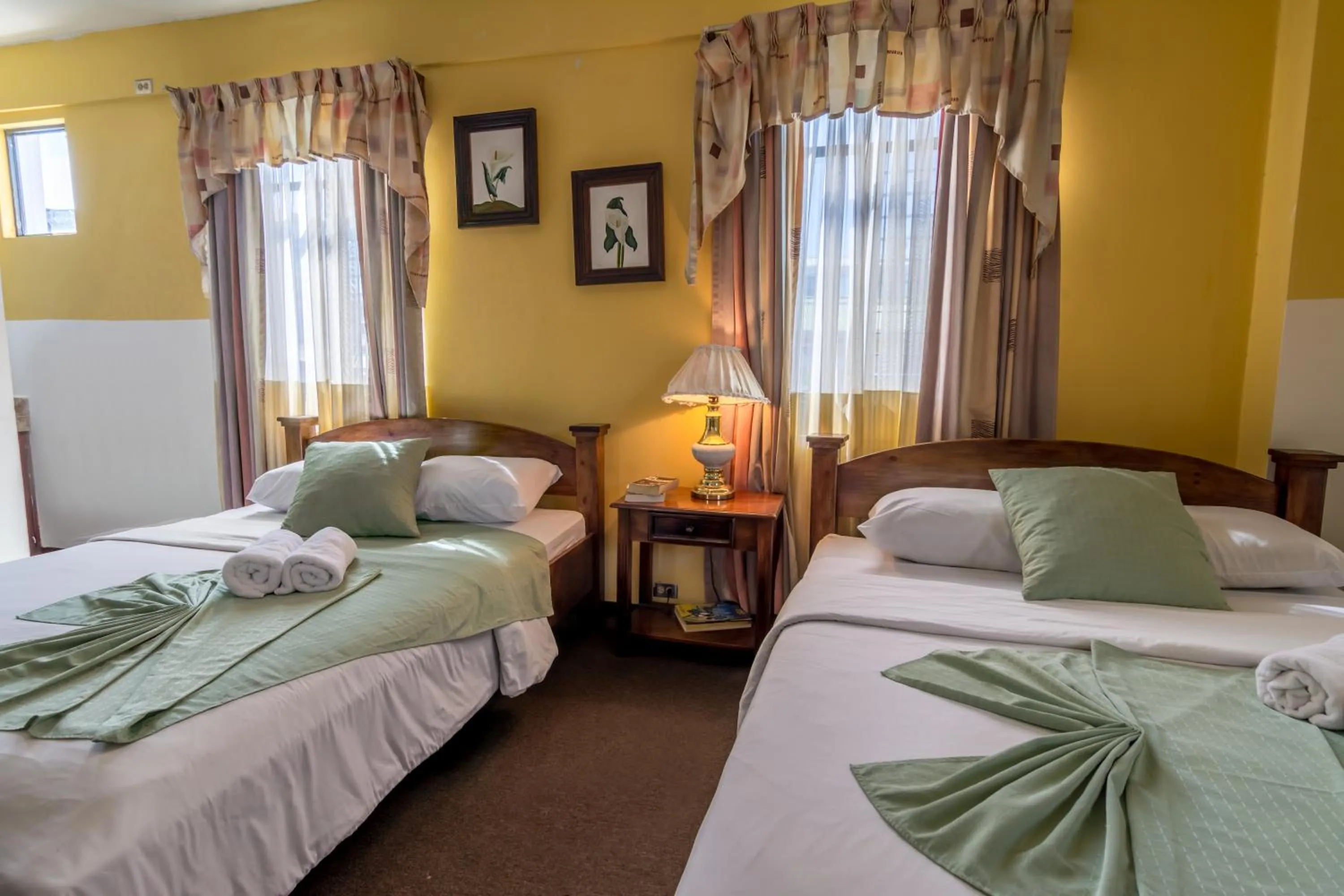 Bed in Hotel Amón Real Costa Rica