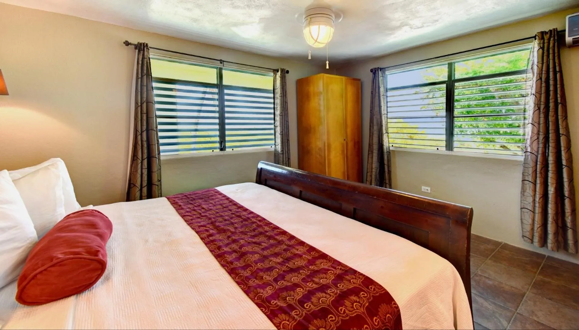 Bed in Hacienda Tamarindo