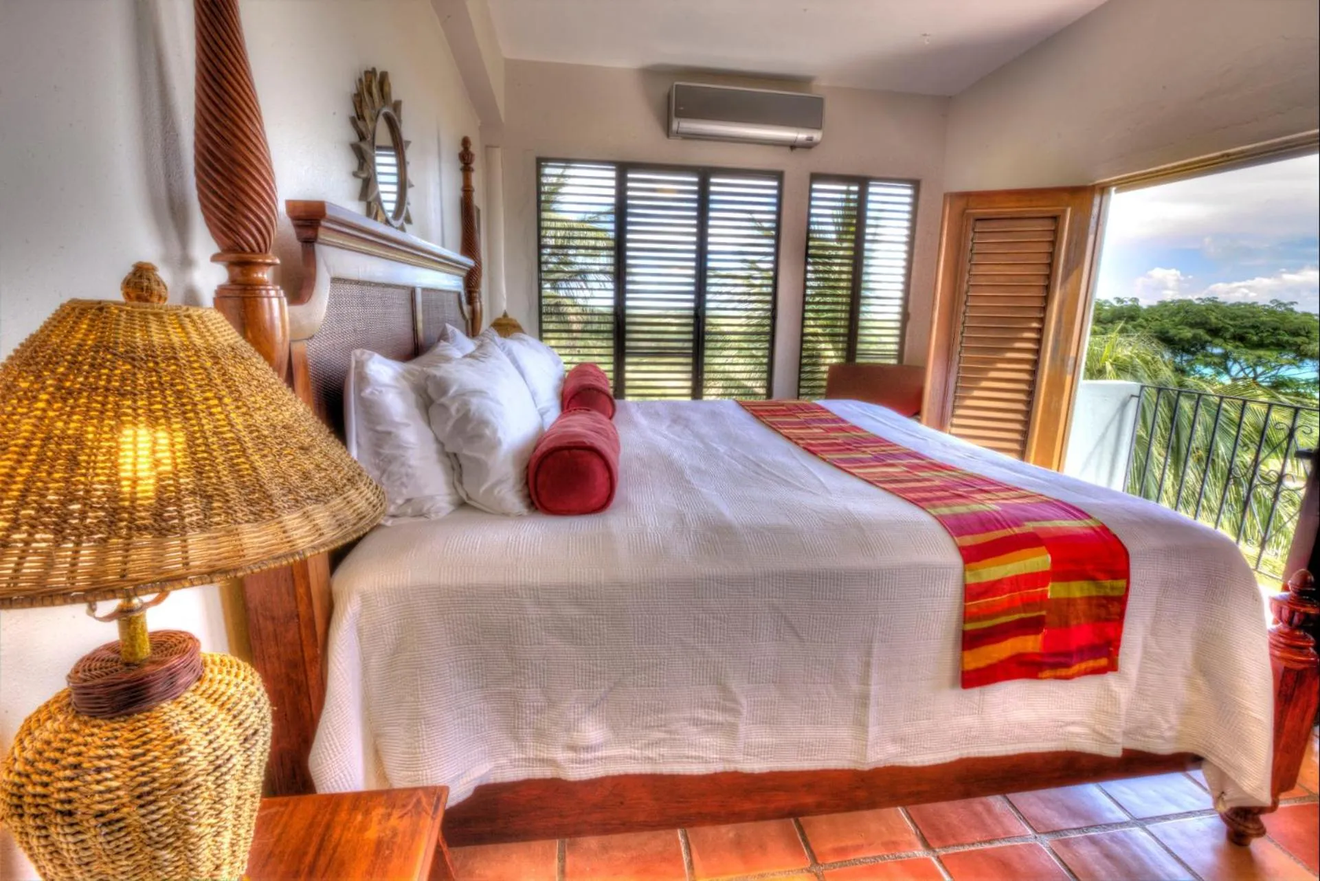 Bed in Hacienda Tamarindo