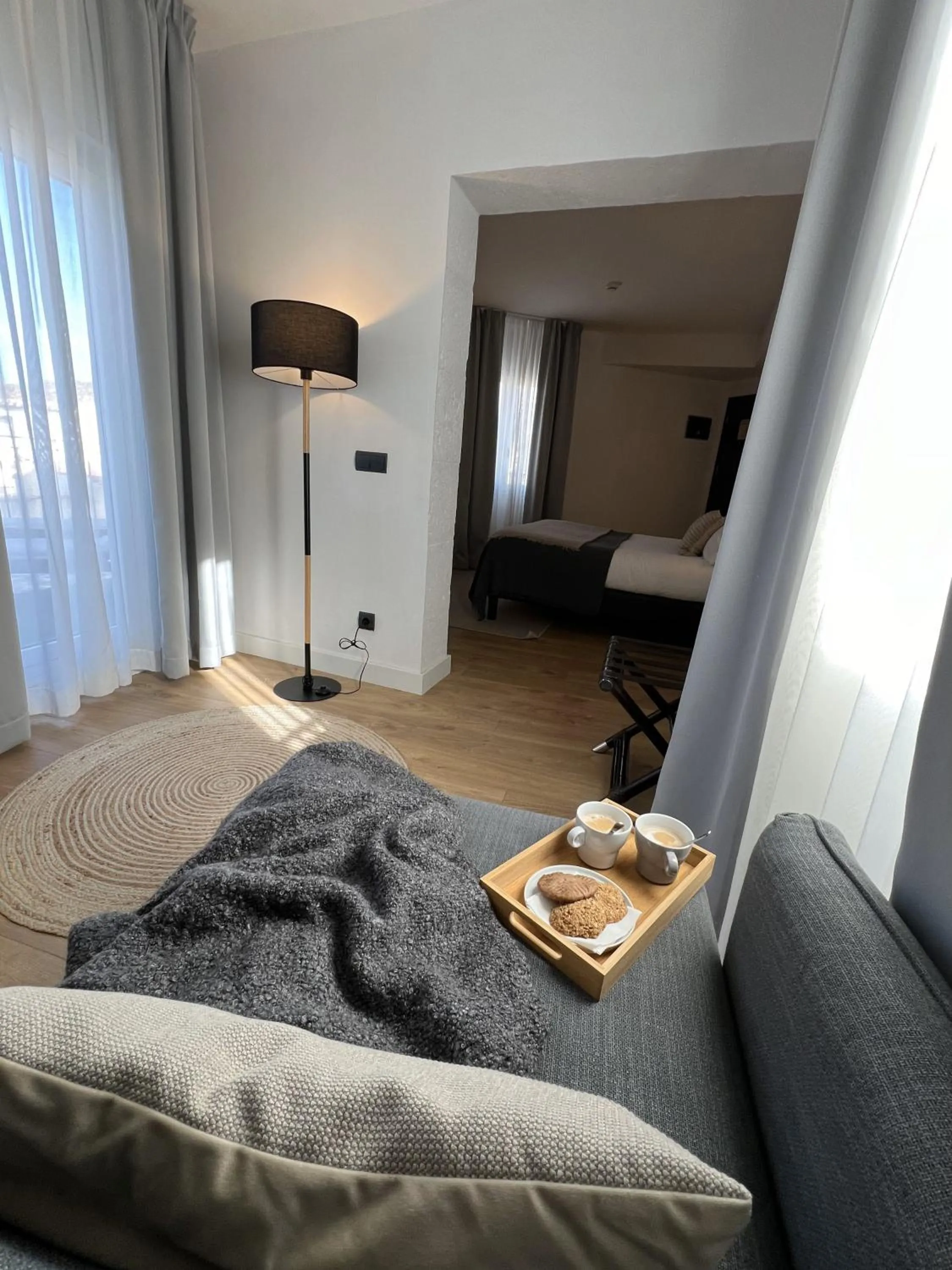 Living room, Bed in Hotel San Miguel Menorca