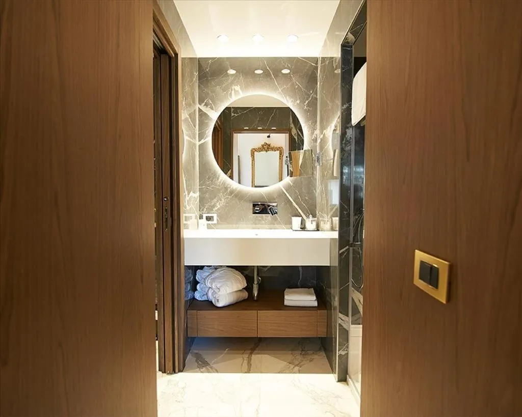 Bathroom in Hotel Valadier