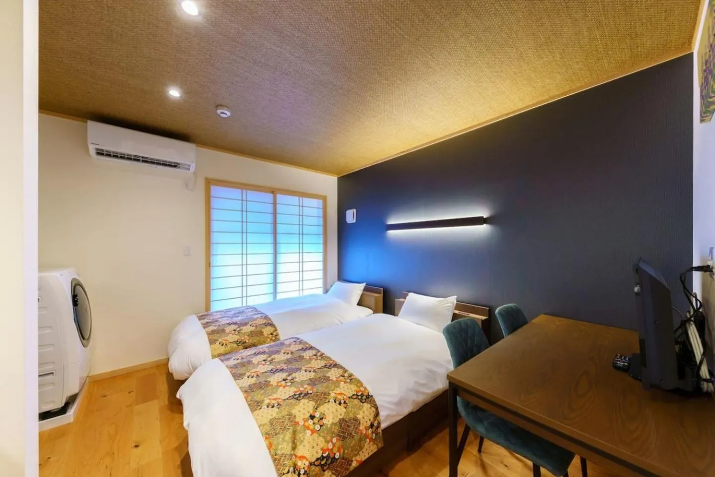 Bedroom, Bed in YADOYA Suzume