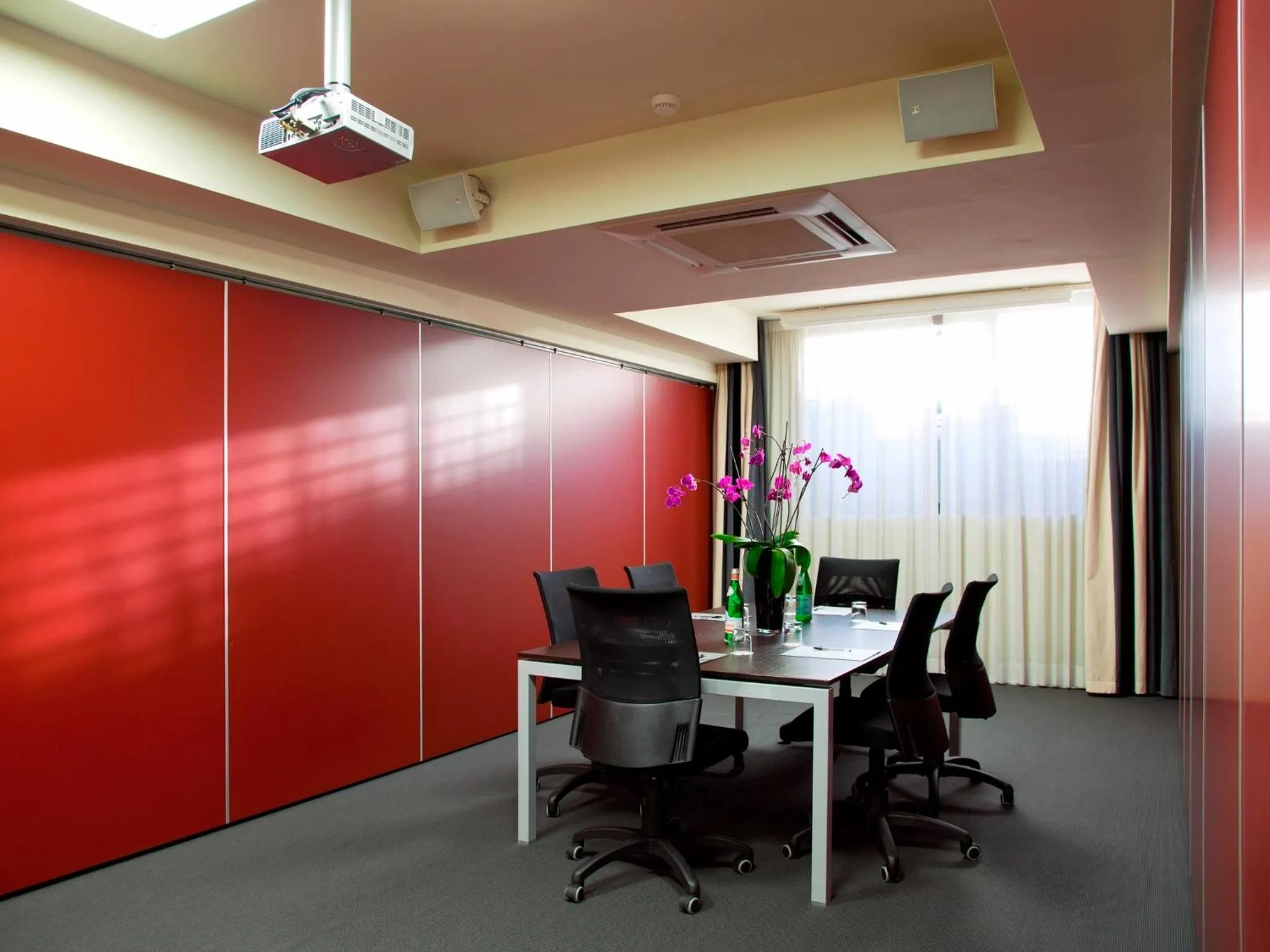 Banquet/Function facilities in Hotel Zone