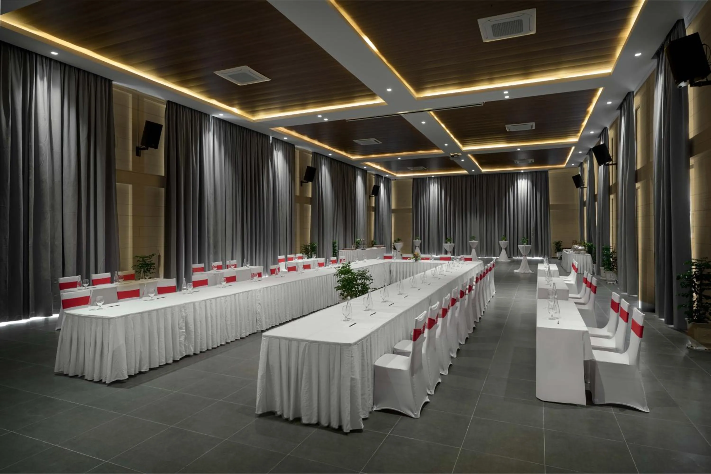 Meeting/conference room in Koh Sdach Resort by EHM