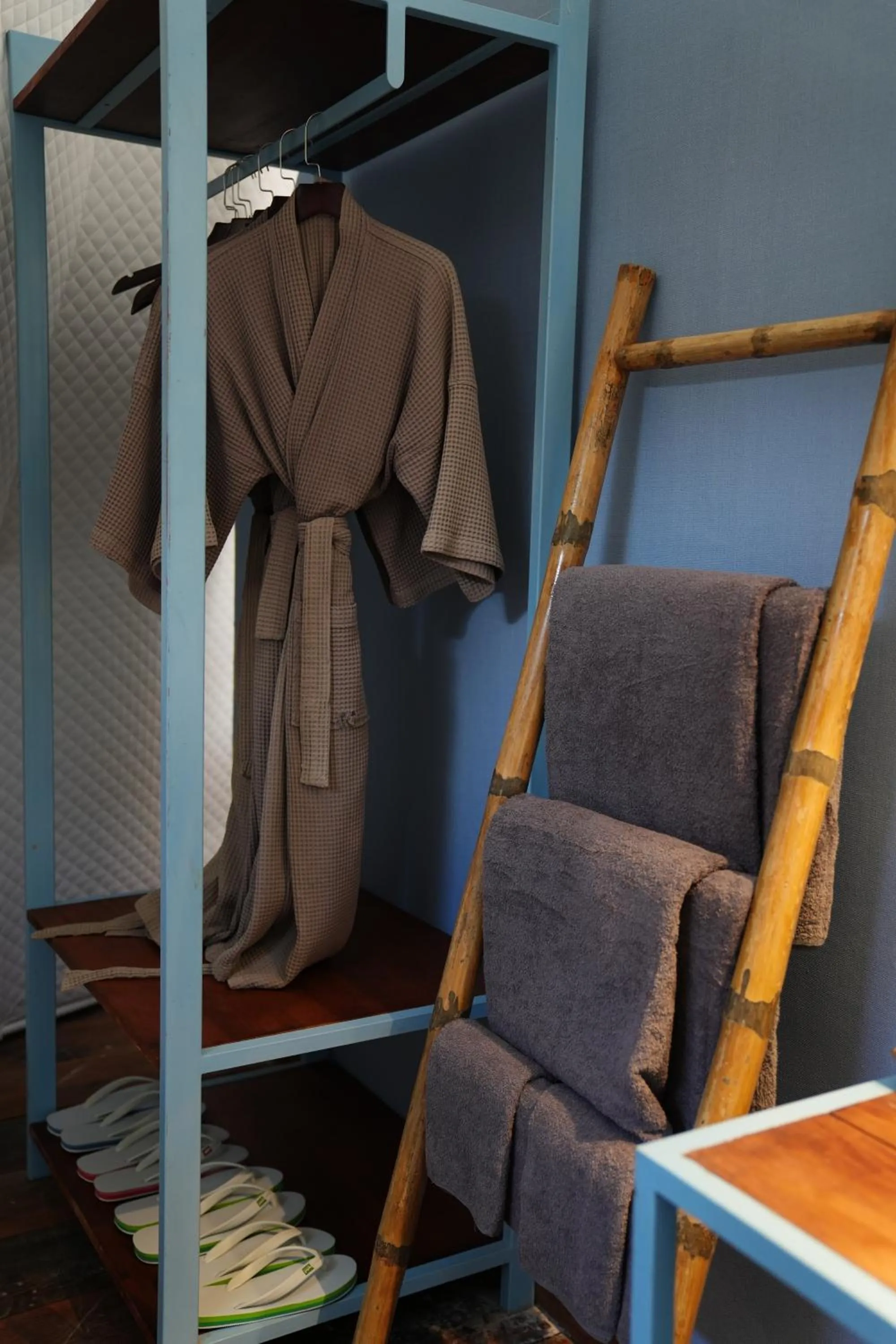 wardrobe in Koh Sdach Resort by EHM