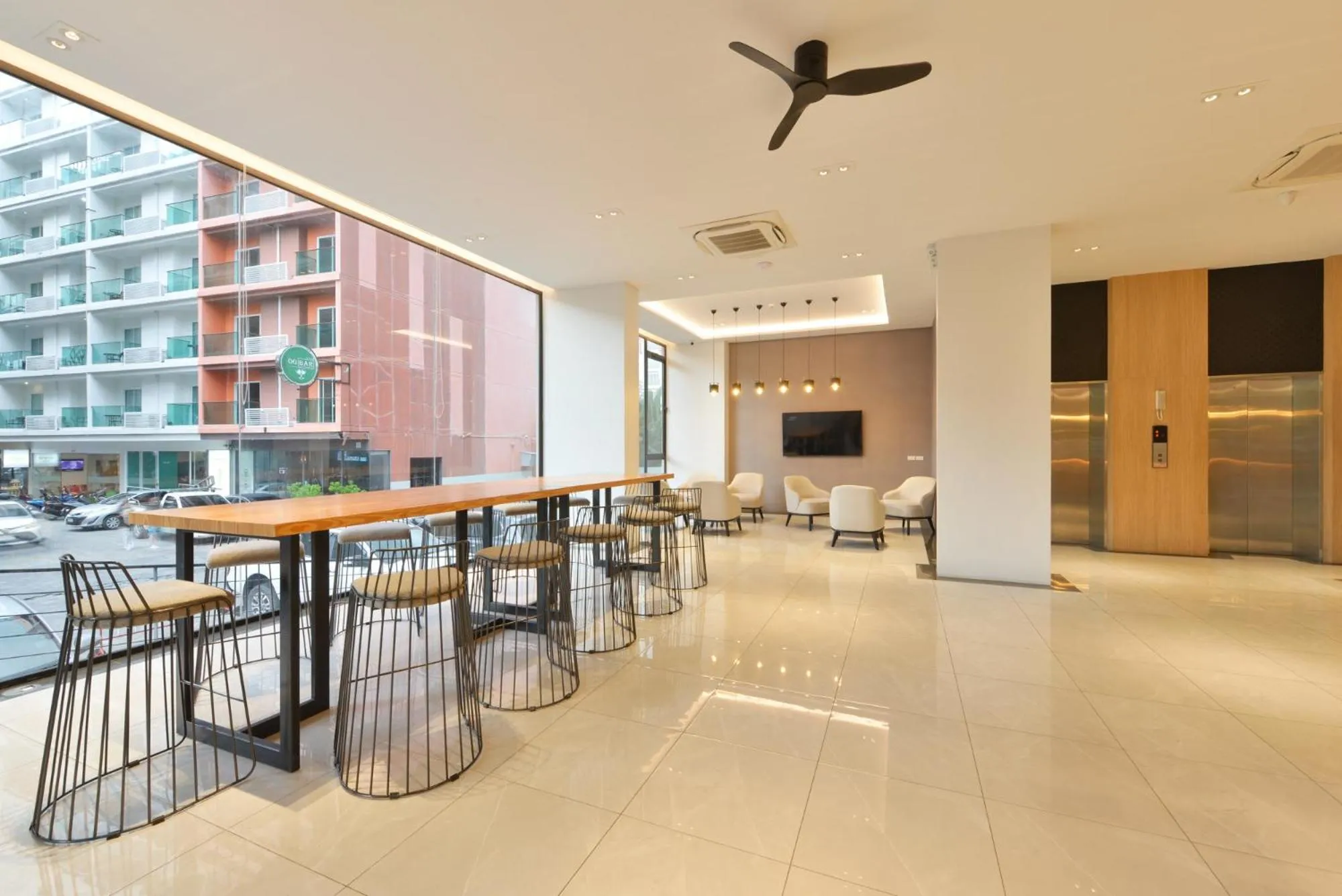 Lobby or reception in Grace Patong Hotel