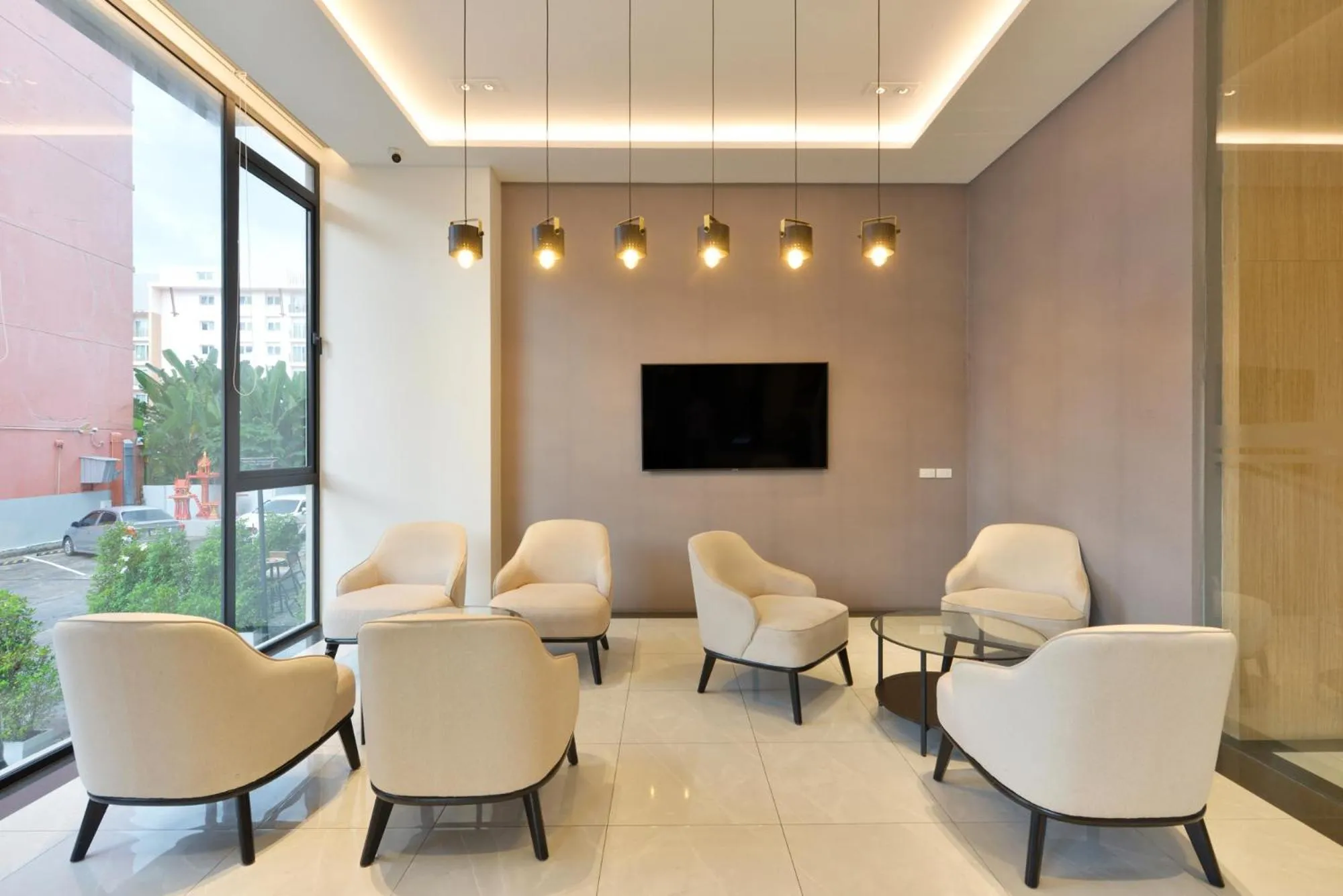 Lobby or reception in Grace Patong Hotel