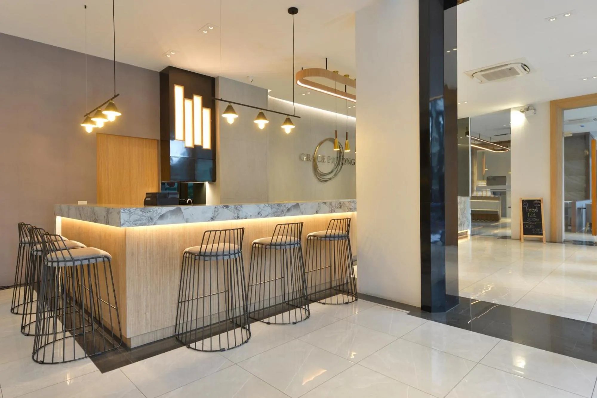 Lobby or reception in Grace Patong Hotel