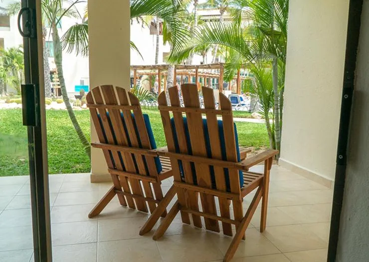 Grand Decameron Los Cabos, A Trademark All-Inclusive Resort