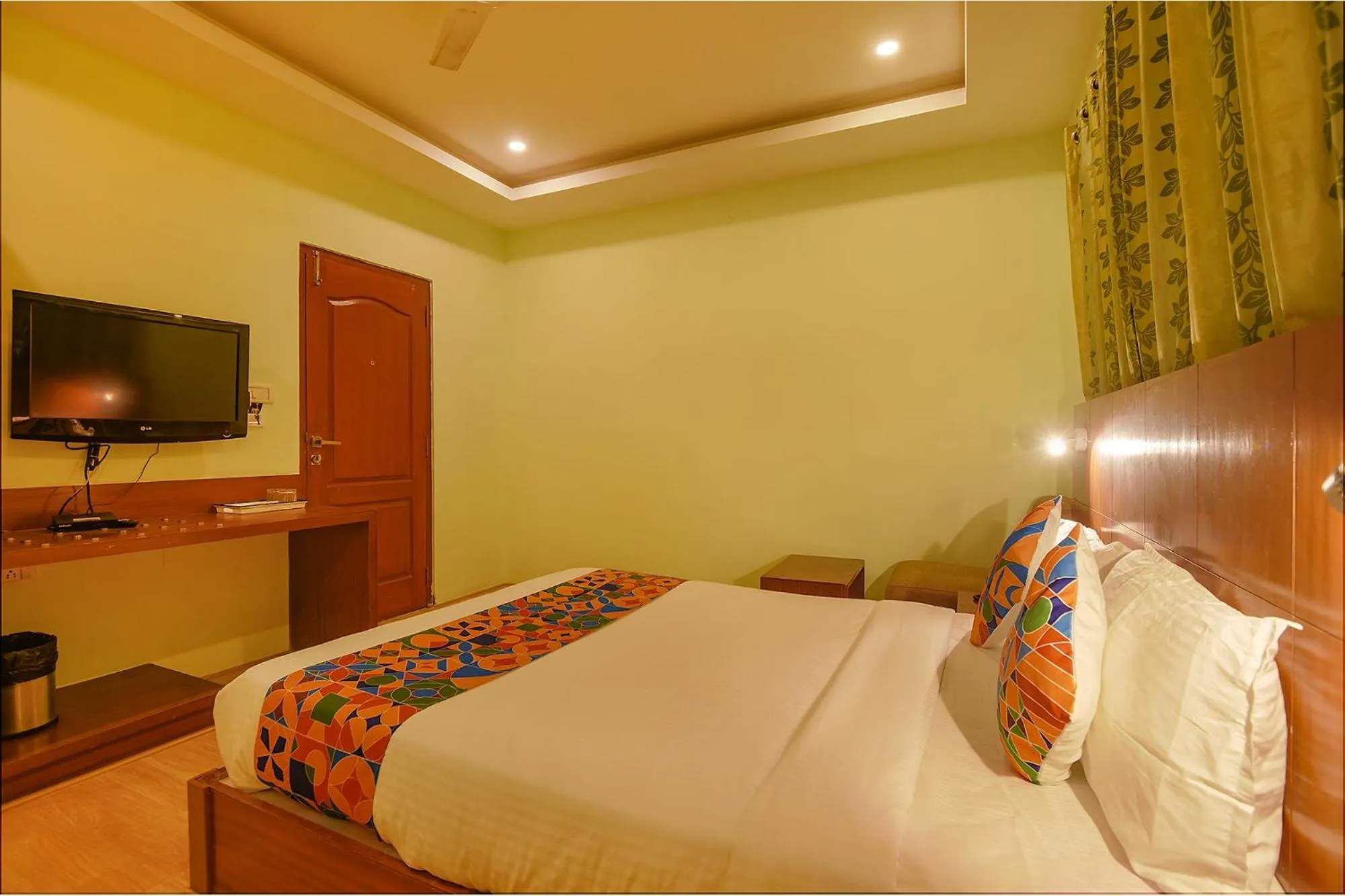 Bed in FabHotel The BTM Palace - BTM Layout