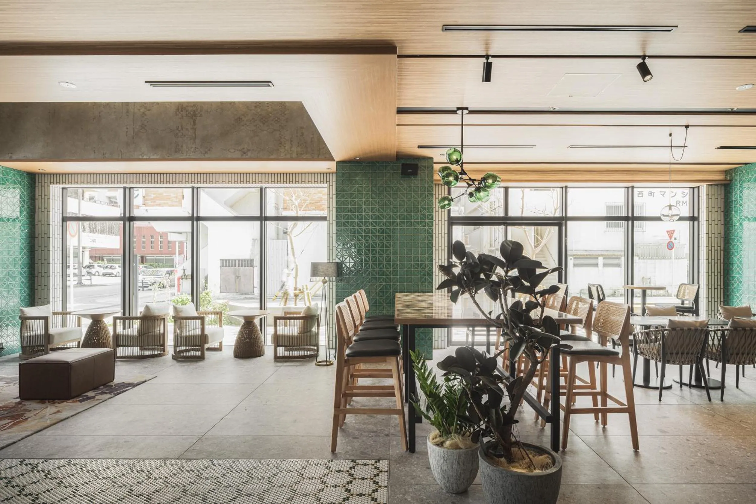 Restaurant/places to eat in Nest Hotel Naha Nishi