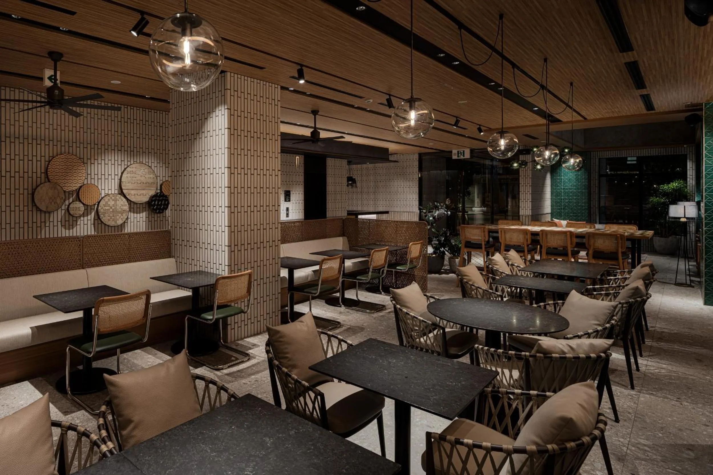 Restaurant/places to eat in Nest Hotel Naha Nishi