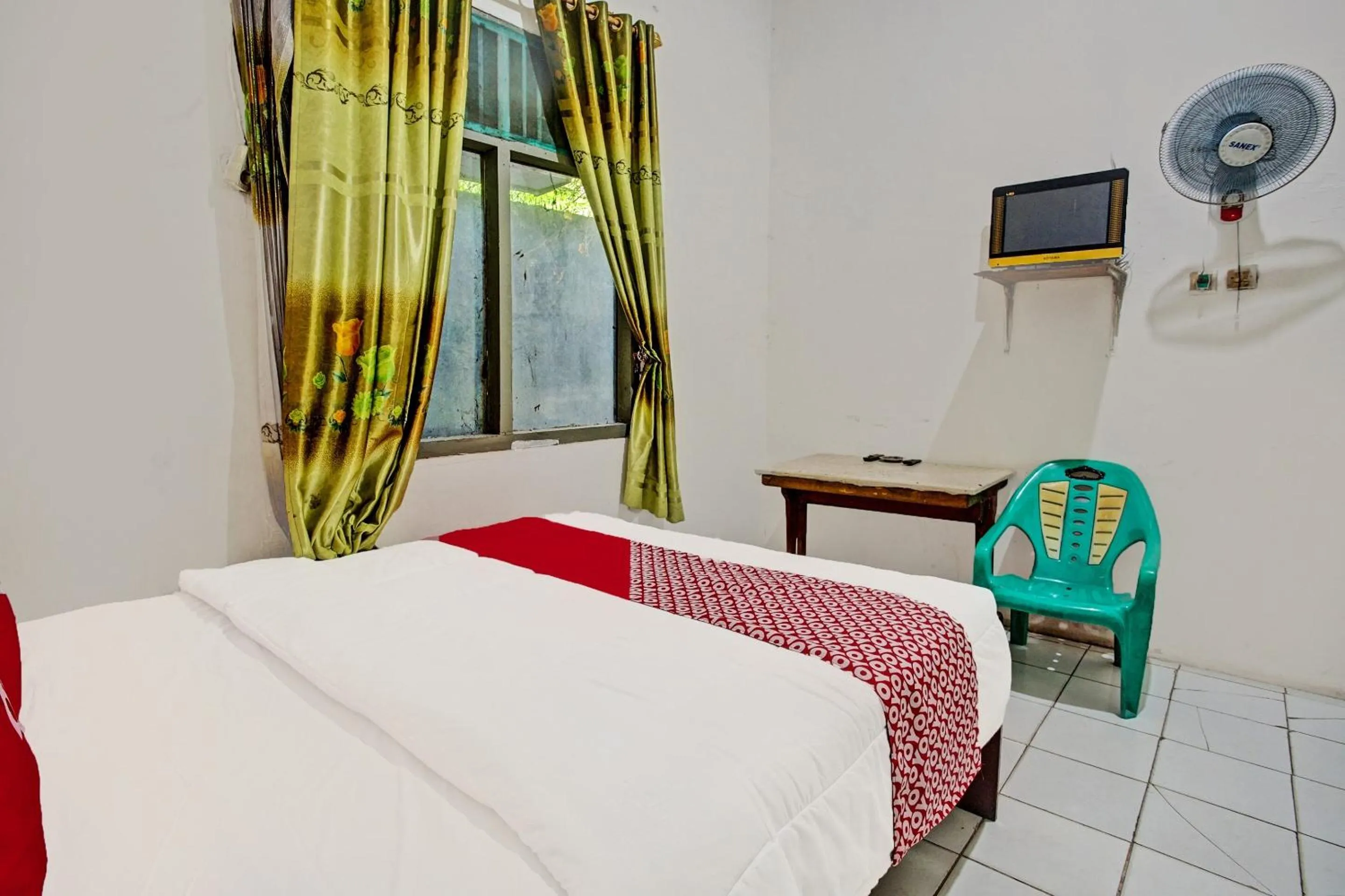 Bedroom in Hotel O Sejahtera Syariah