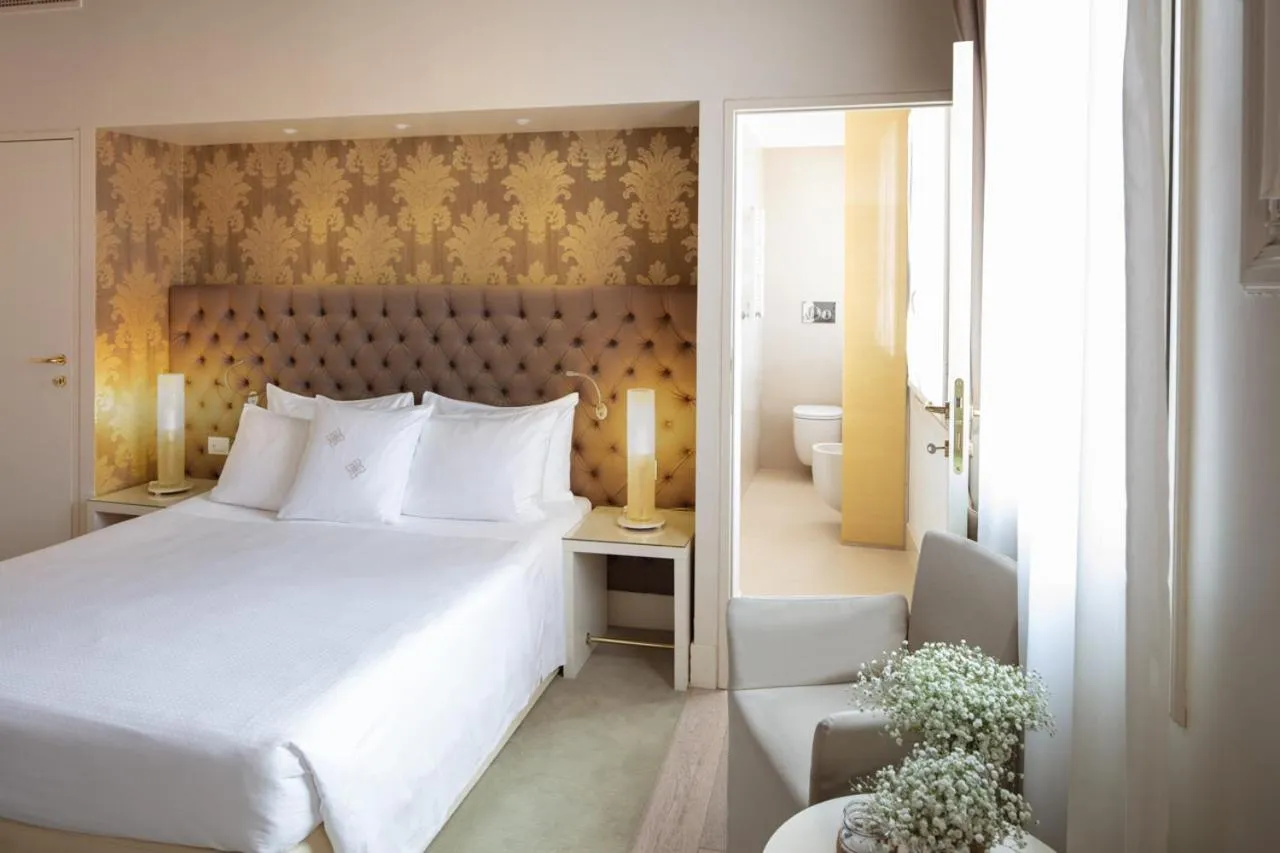 Bed in Palazzo Barocci