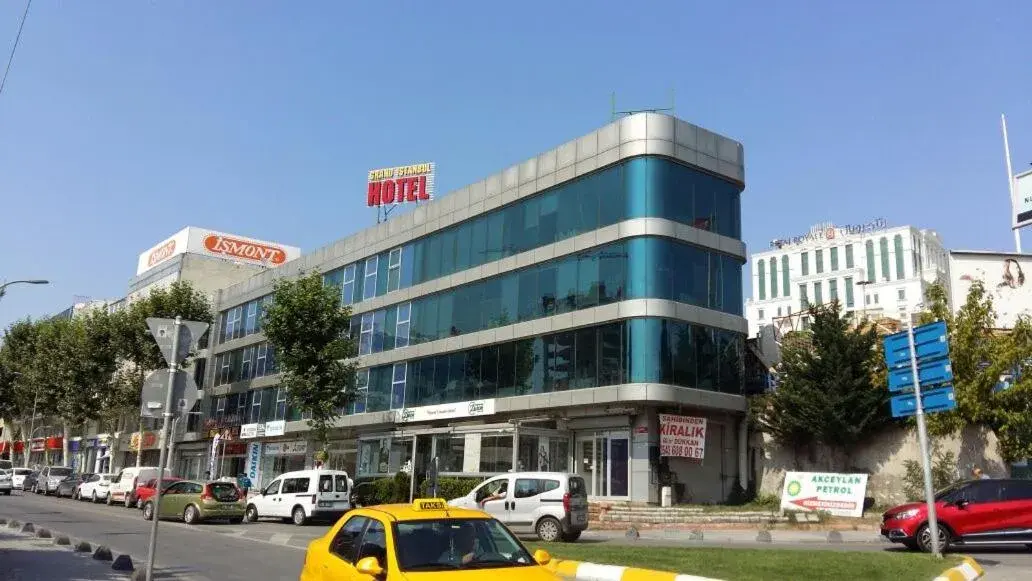Grand İstanbul Airport Hotel Grand İstanbul Airport Hotel