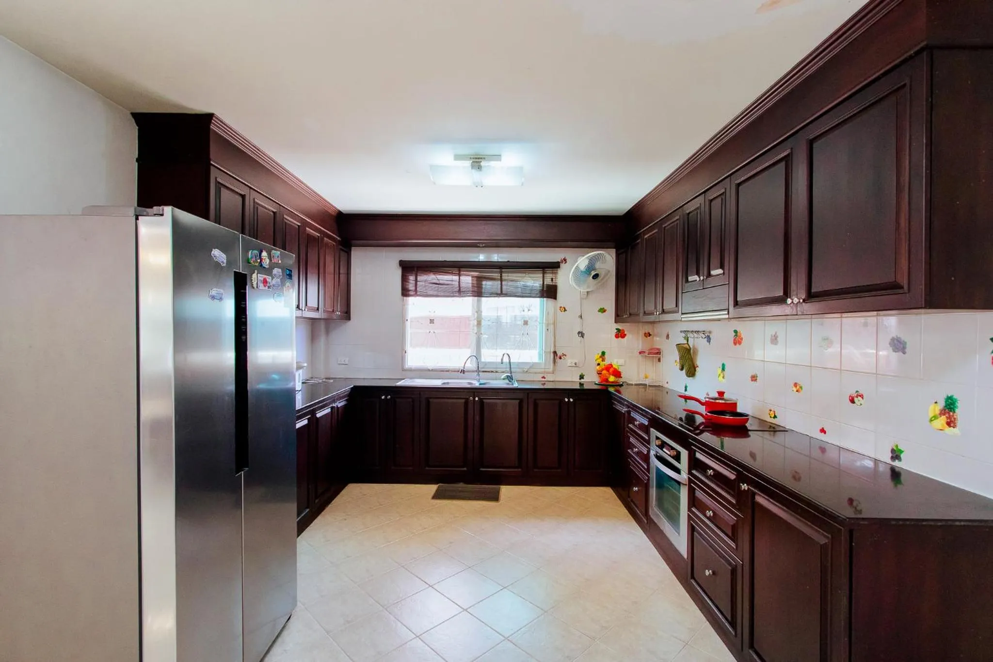 Captivating 3-Bed Villa in Muang Pattaya