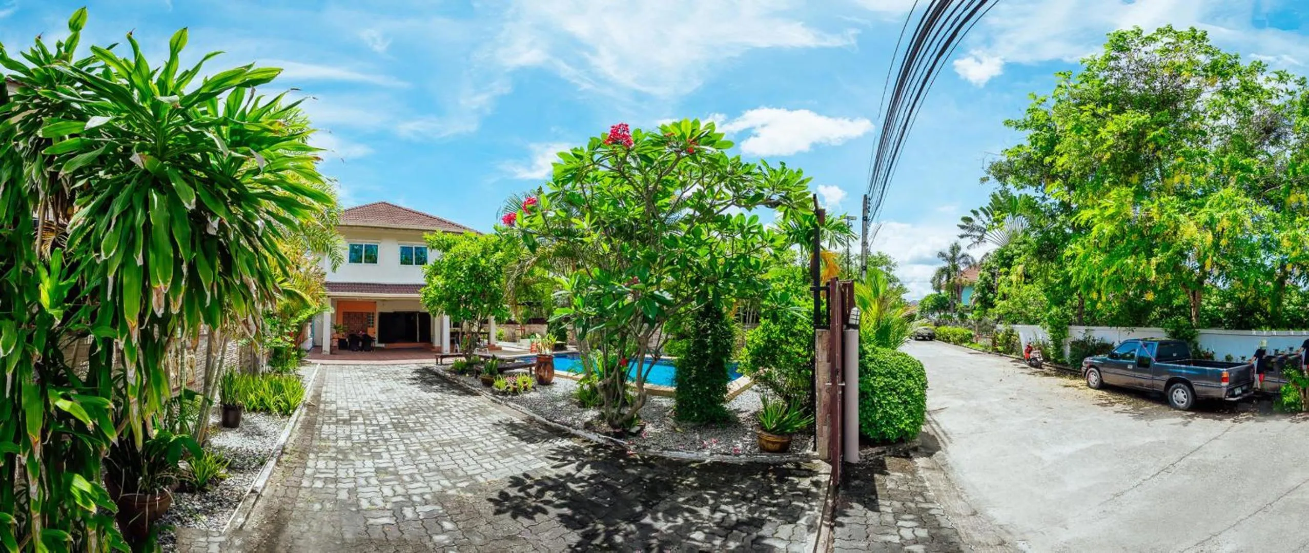 Captivating 3-Bed Villa in Muang Pattaya