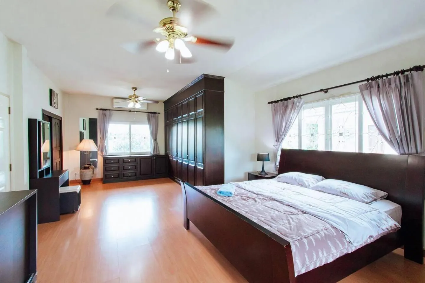 Bed in Captivating 3-Bed Villa in Muang Pattaya