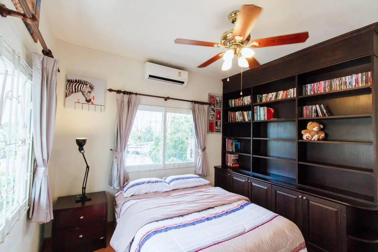 Bed in Captivating 3-Bed Villa in Muang Pattaya