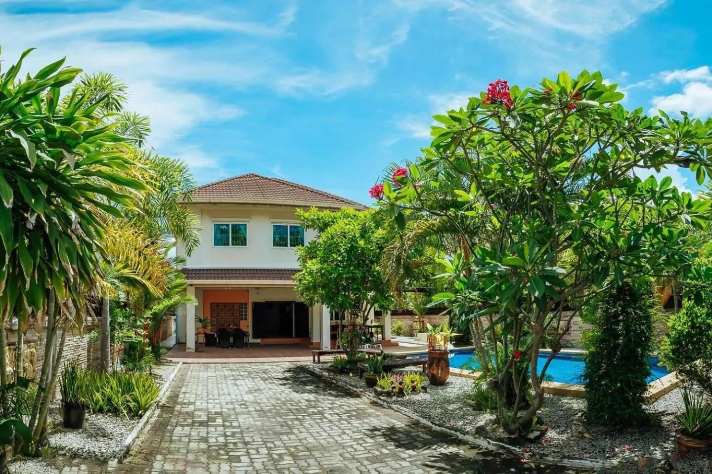 Garden in Captivating 3-Bed Villa in Muang Pattaya